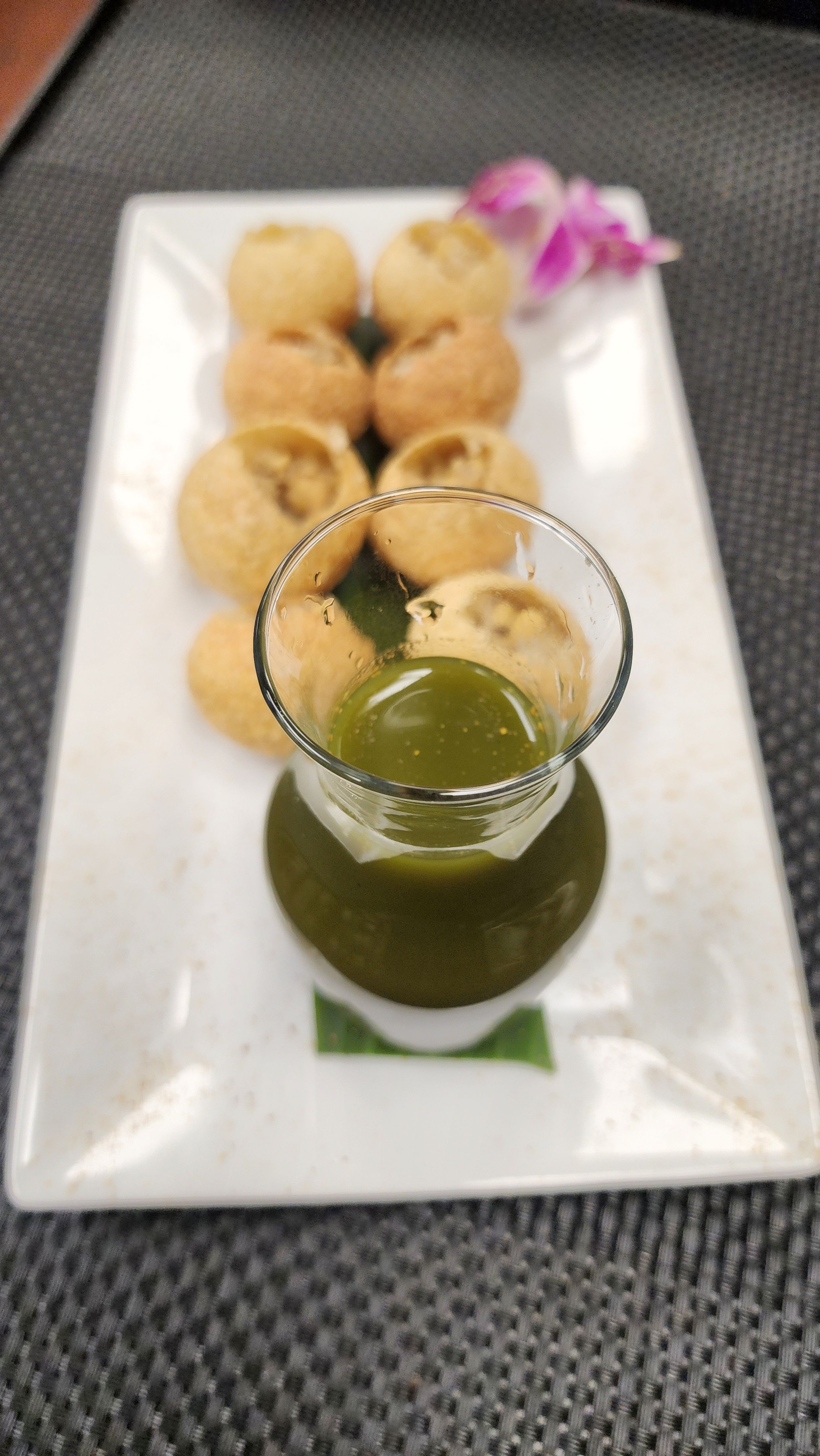 PAANI PURI