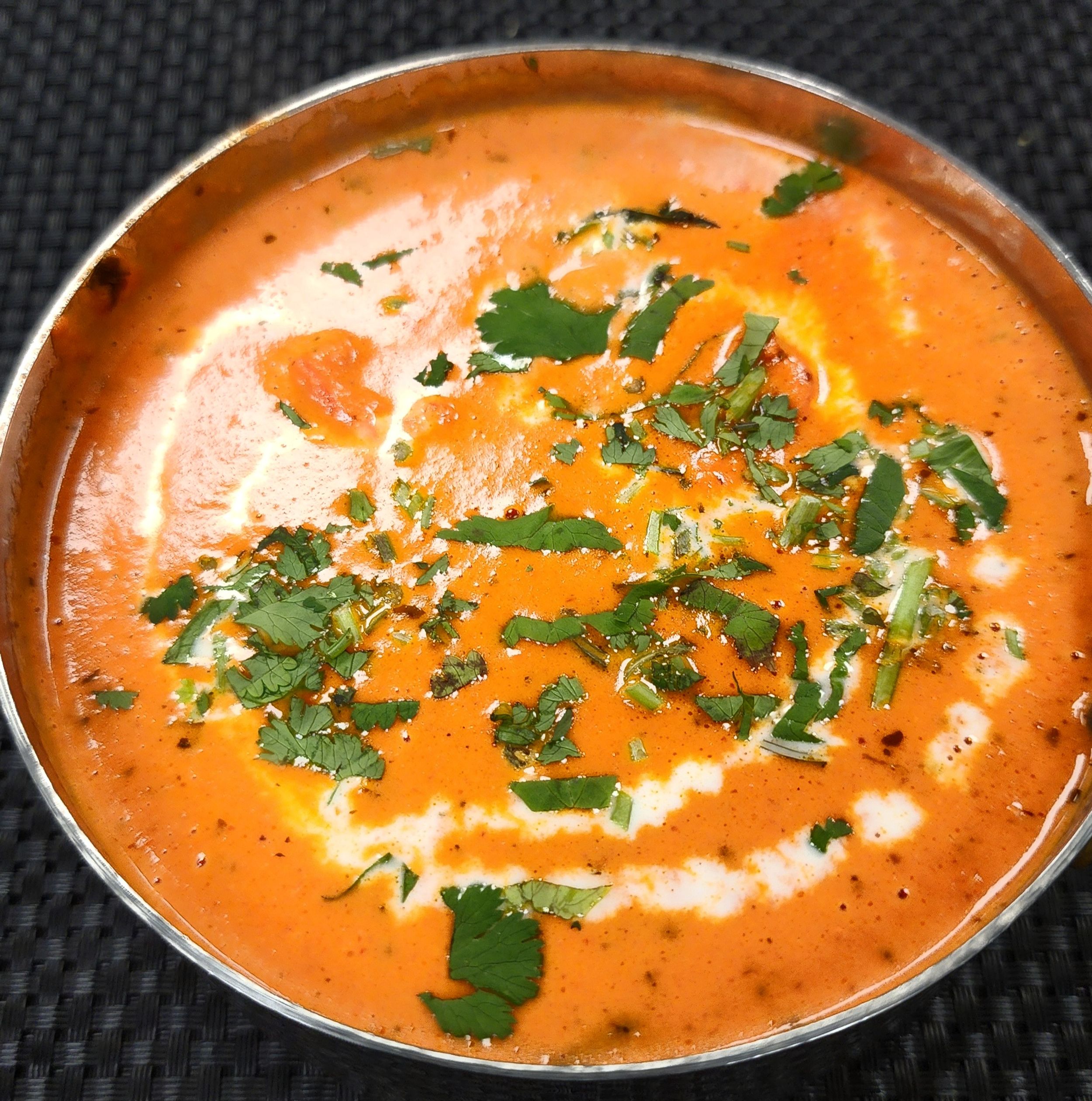 CHICKEN TIKKA MASALA (BUTTER CHICKEN)