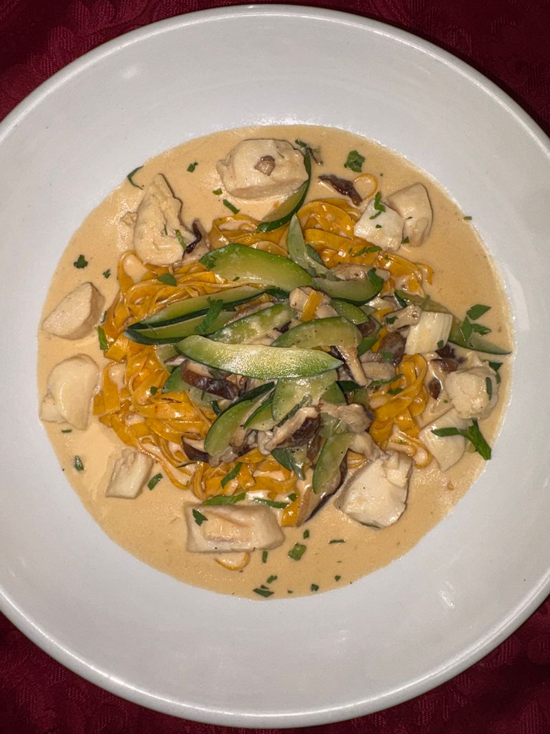 SAFFRON FETTUCCINE
