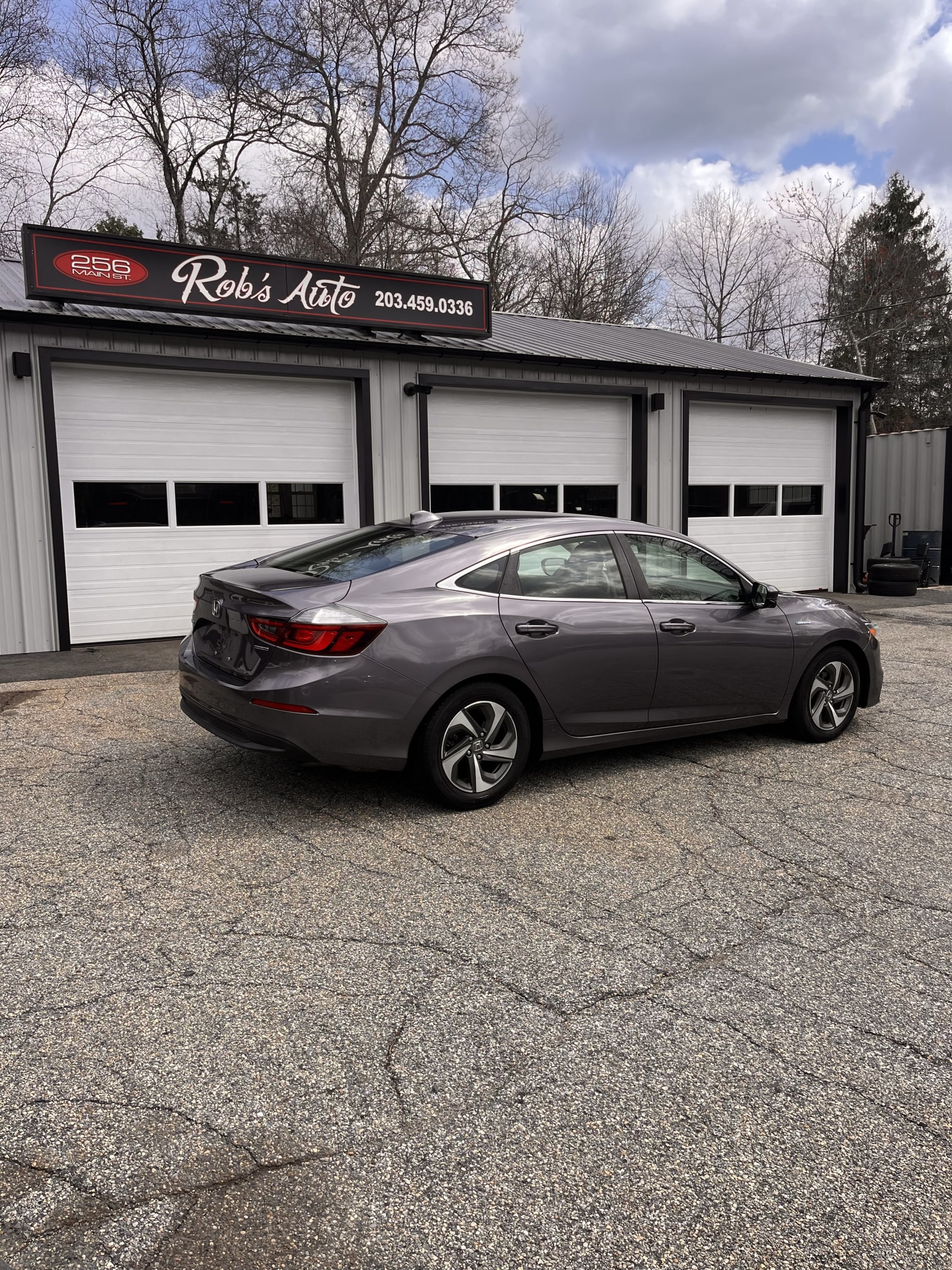 NEW ARRIVAL!!! 2019 HONDA INSIGHT EX HYBRID!! One owner car! Clean carfax! Keyless entry! Push button start! Bluetooth! Sport drive and much more! Great on gas! Always serviced! 124,500 highway miles! Looks and runs great!! Priced well below retail! Won’t last at ONLY 12,900!!!