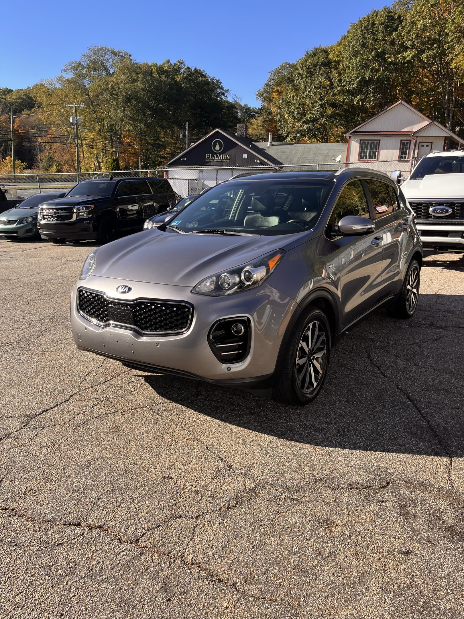 NEW ARRIVAL!! 2017 KIA SPORTAGE EX!!! AWD! Clean carfax!! ONLY 68,500 miles!!! Loaded with Technology package and premium package!! Heated and cooled leather seats, heated steering wheel, navigation, blind spot warning, pano roof, lane change assist, rear cross traffic alert and much much more!! Won’t last at ONLY $14,900!!!