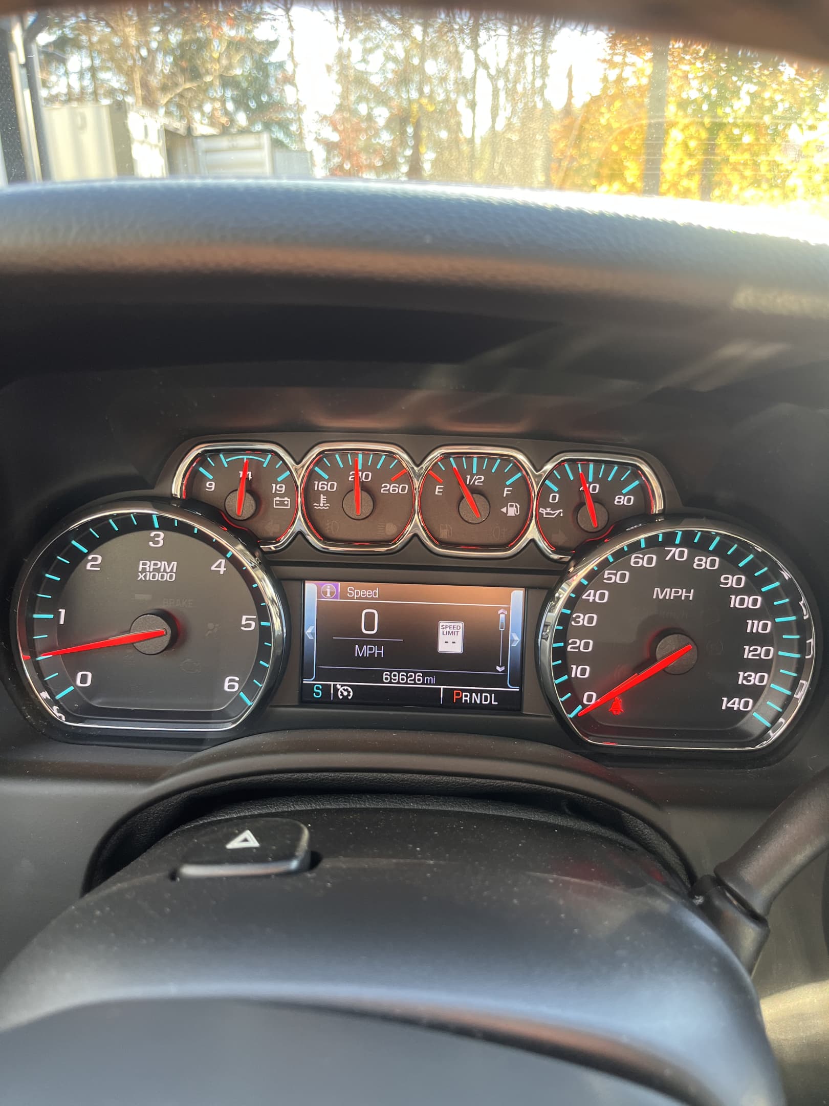 NEW ARRIVAL!! 2018 Chevrolet Tahoe LT! ONLY 69,600 miles!! Loaded with 20” wheels, navigation, heated front and rear seats, heated steering wheel, DVD, remote start, Bose stereo, moonroof and much much more!! Runs and drives like new! Won’t last at $31,900!!