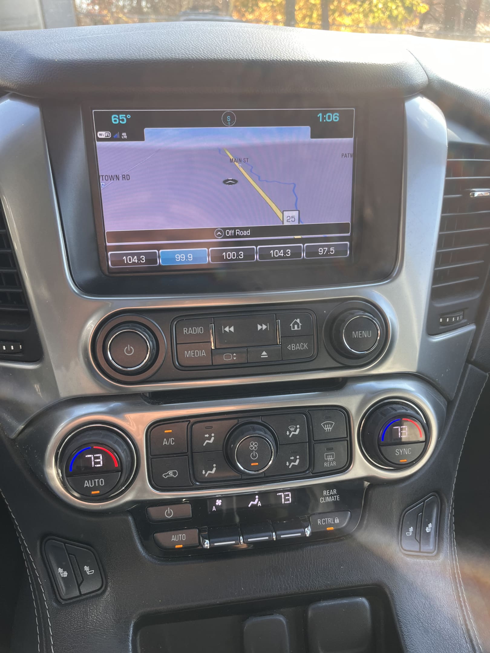 NEW ARRIVAL!! 2018 Chevrolet Tahoe LT! ONLY 69,600 miles!! Loaded with 20” wheels, navigation, heated front and rear seats, heated steering wheel, DVD, remote start, Bose stereo, moonroof and much much more!! Runs and drives like new! Won’t last at $31,900!!