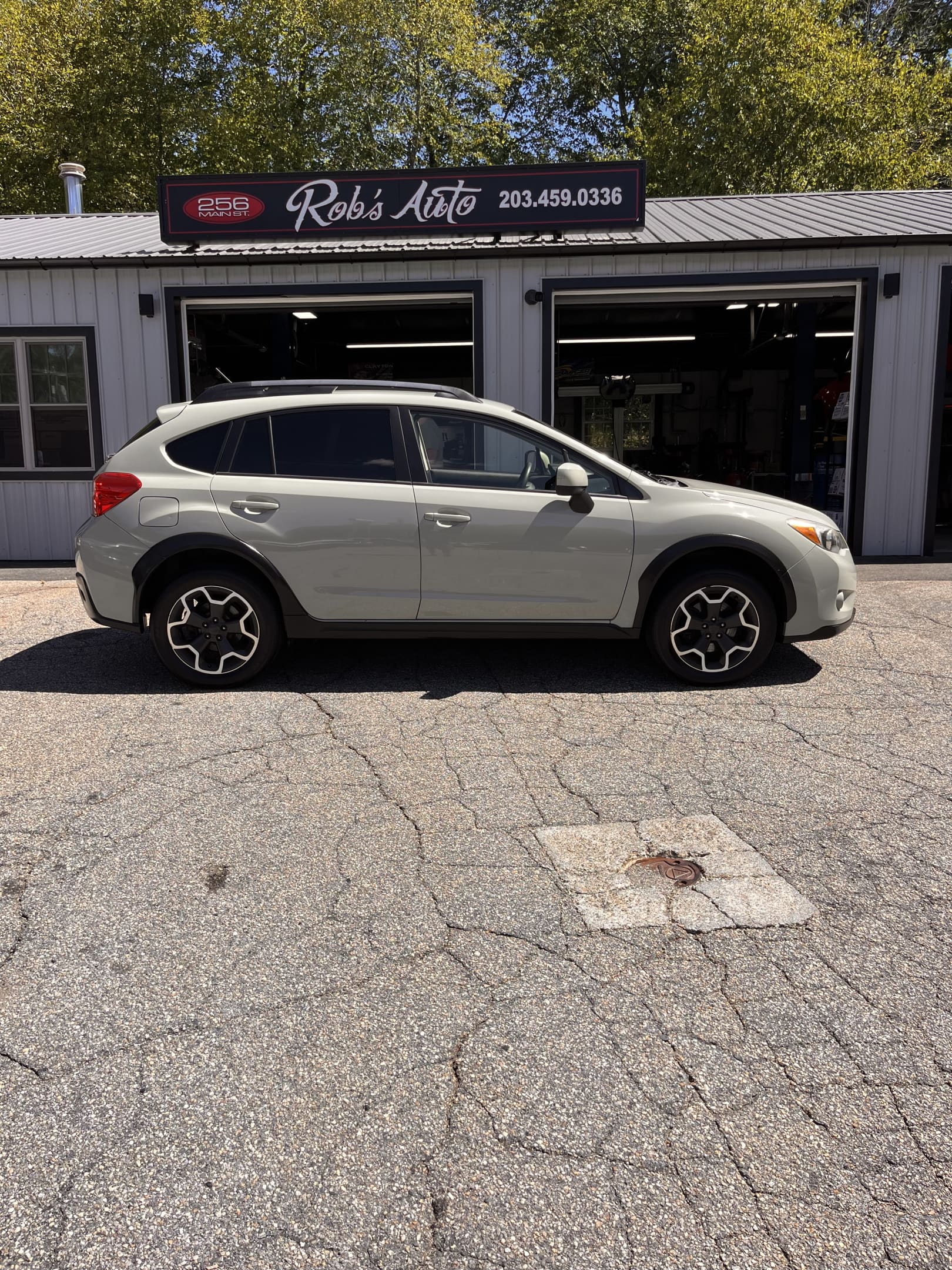 NEW ARRIVAL!!! 2013 Subaru XV Crosstrek 2.0i Premium!! This is one owner car with a perfect carfax!! AWD!! Heated seat! Backup camera! Bluetooth and more! Only 90,723 miles!! Perfect first car or commuter!! Won’t last at $9,900!!