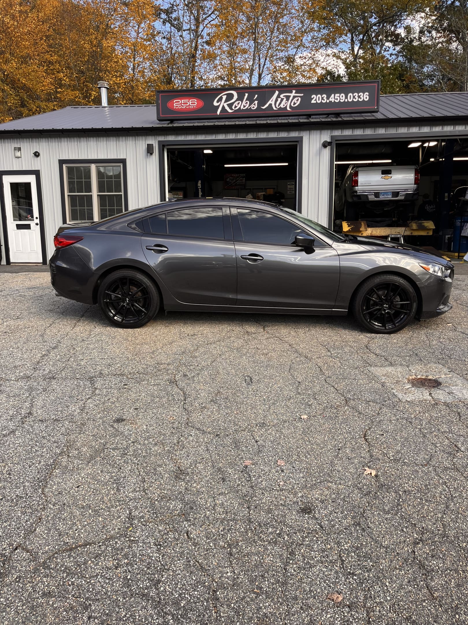 NEW ARRIVAL!!! 2017 MAZDA 6 TOURING EDITION!! Loaded with leather, navigation, moonroof, Bose stereo, brand new wheels and tires and much more!! Priced well below retail at $10,900 won’t last!!