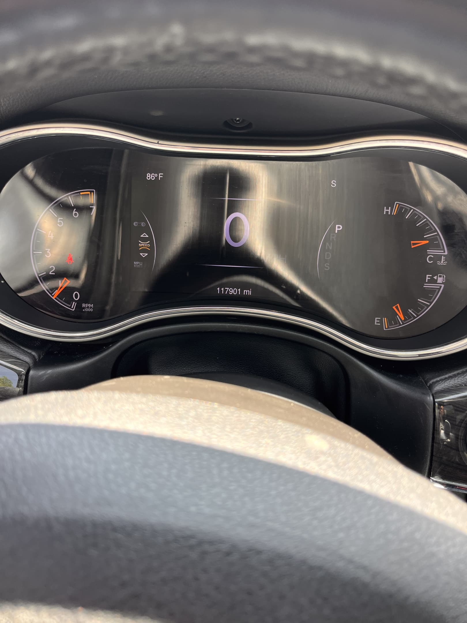 NEW ARRIVAL!!! 2015 JEEP GRAND CHEROKEE OVERLAND!!! Clean carfax! Loaded with every option! Also has the High Altitude Package!! With a window sticker of just over $50,000 in 2015 this Jeep is a great value!! 118k miles!! Won’t last at only $13,900!!!