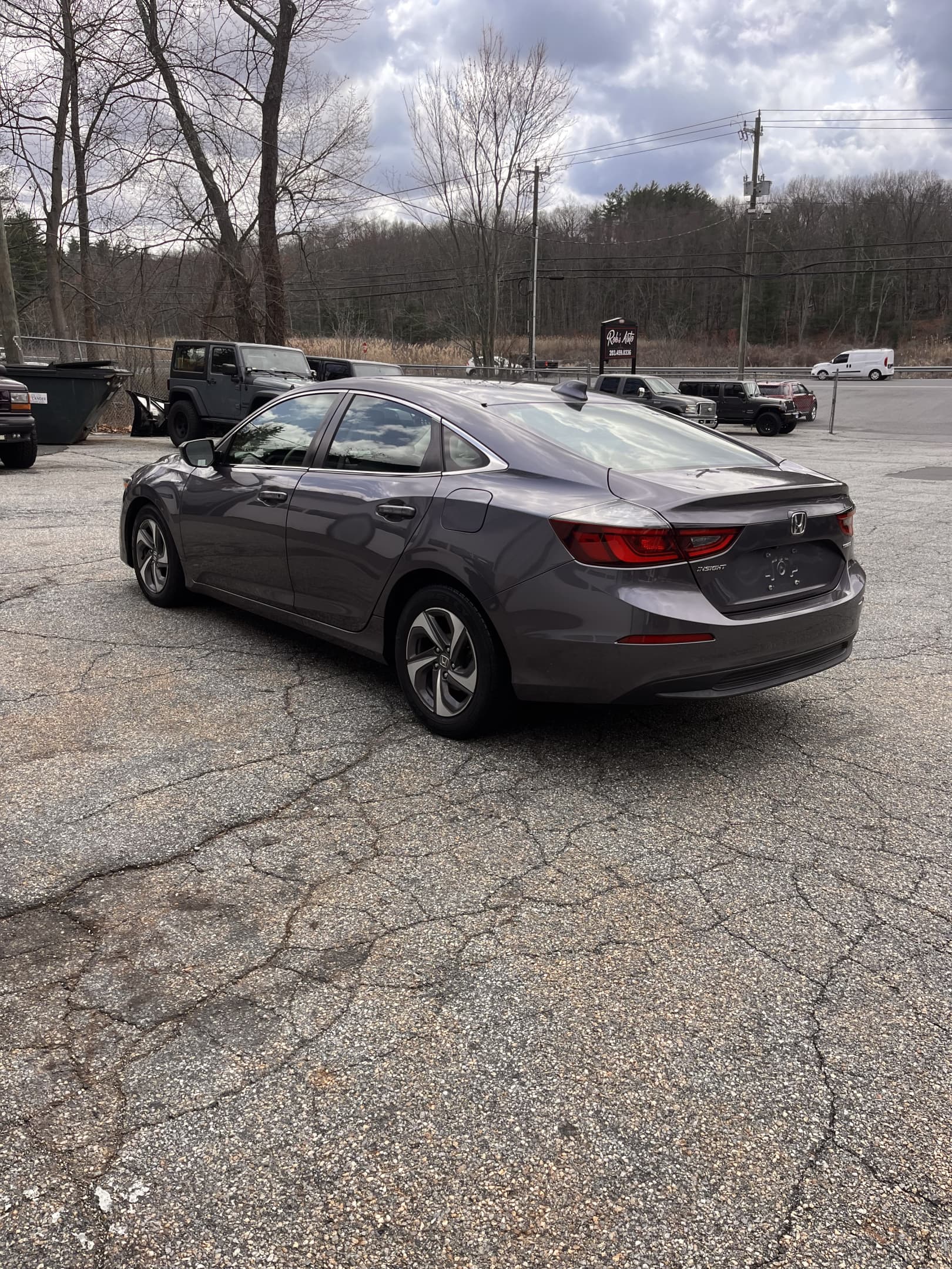 NEW ARRIVAL!!! 2019 HONDA INSIGHT EX HYBRID!! One owner car! Clean carfax! Keyless entry! Push button start! Bluetooth! Sport drive and much more! Great on gas! Always serviced! 124,500 highway miles! Looks and runs great!! Priced well below retail! Won’t last at ONLY 12,900!!!