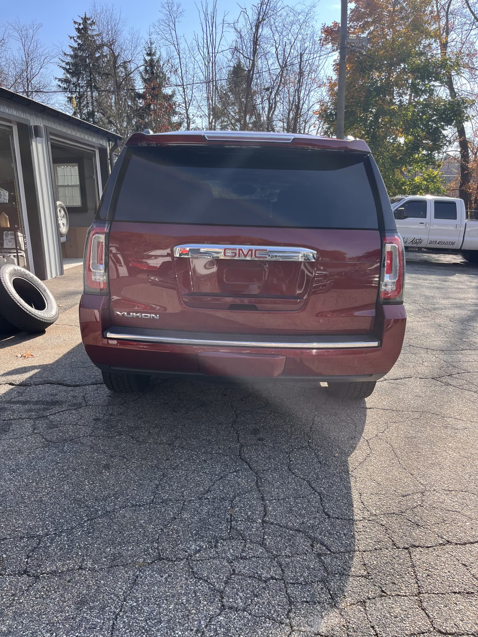 NEW ARRIVAL!! 2018 GMC Yukon Denali!! One owner car! Perfect Carfax! ONLY 47k miles! Loaded with navigation, DVD, heads up display, 22” wheels, retractable side steps, heated and cooled front seats, heated 2nd row captains chairs, third row, moonroof and much much more. Why buy new!! Won’t last at $38,900!!