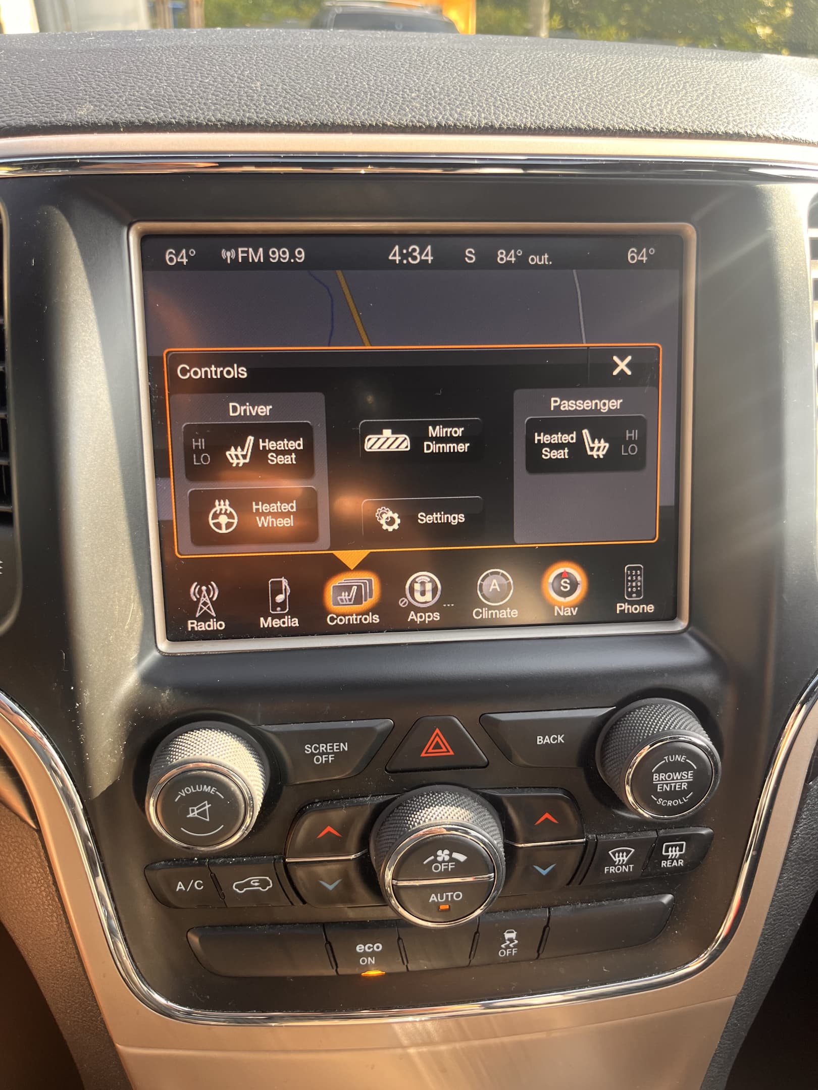 NEW ARRIVAL!! 2014 JEEP GRAND CHEROKEE ALTITUDE!!! One owner!! PERFECT CARFAX!!! Loaded with navigation, moonroof, heated seats, heated steering wheel, 20” wheels, remote start and much much more! Extensive maintenance records!!! Only 112,400 miles and priced to sell! Won’t last at ONLY $12,900!!!