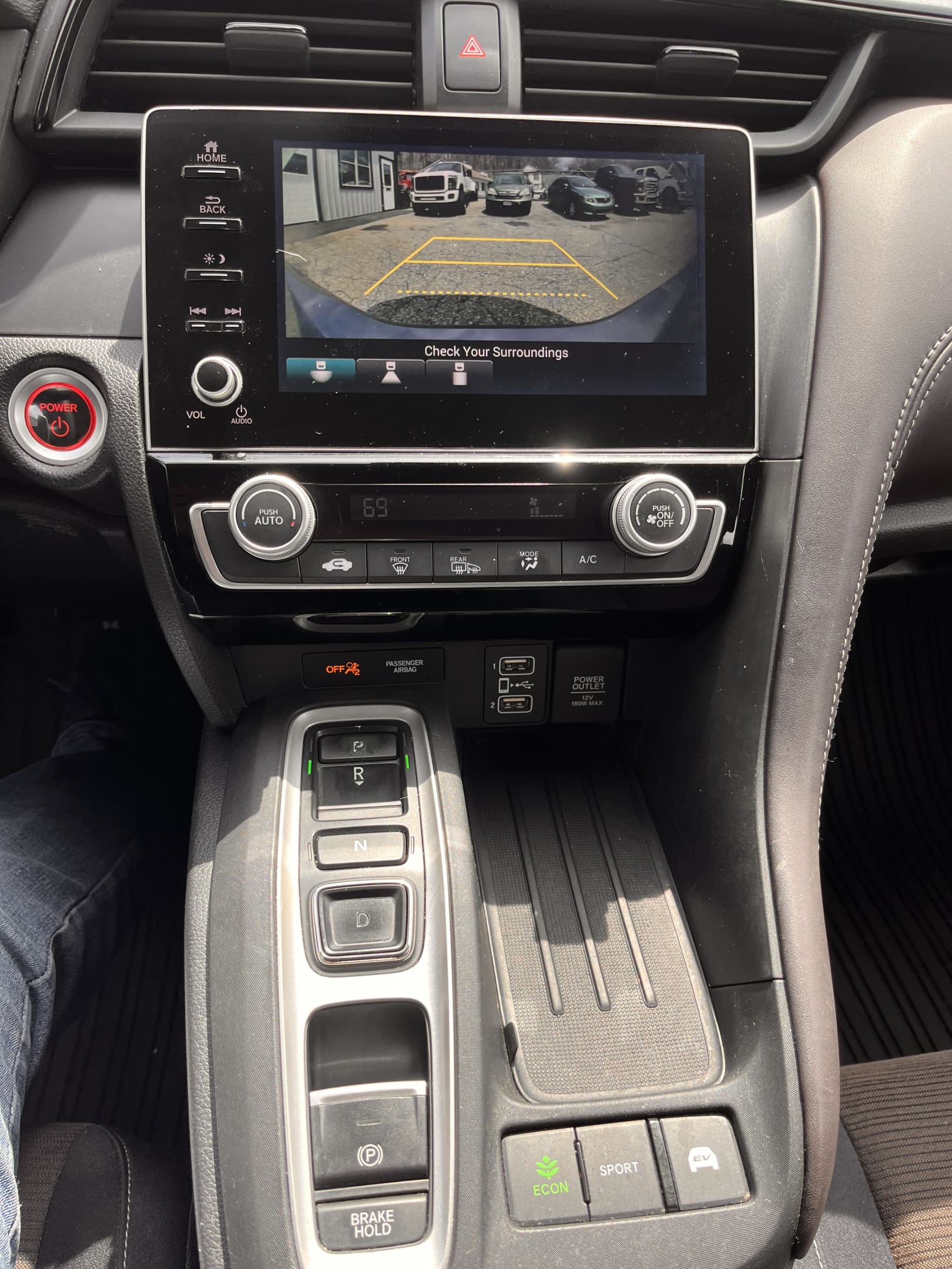 NEW ARRIVAL!!! 2019 HONDA INSIGHT EX HYBRID!! One owner car! Clean carfax! Keyless entry! Push button start! Bluetooth! Sport drive and much more! Great on gas! Always serviced! 124,500 highway miles! Looks and runs great!! Priced well below retail! Won’t last at ONLY 12,900!!!