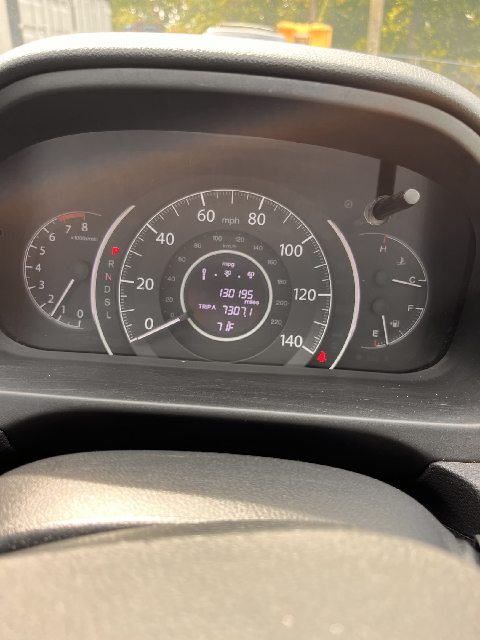 NEW ARRIVAL!! 2015 HONDA CRV-EX!!! The definition of reliability!! Moonroof, heated seats, Bluetooth, backup camera and more! AWD!! With 130k miles it’s not even broken in yet!! Won’t last at ONLY $12,900!!