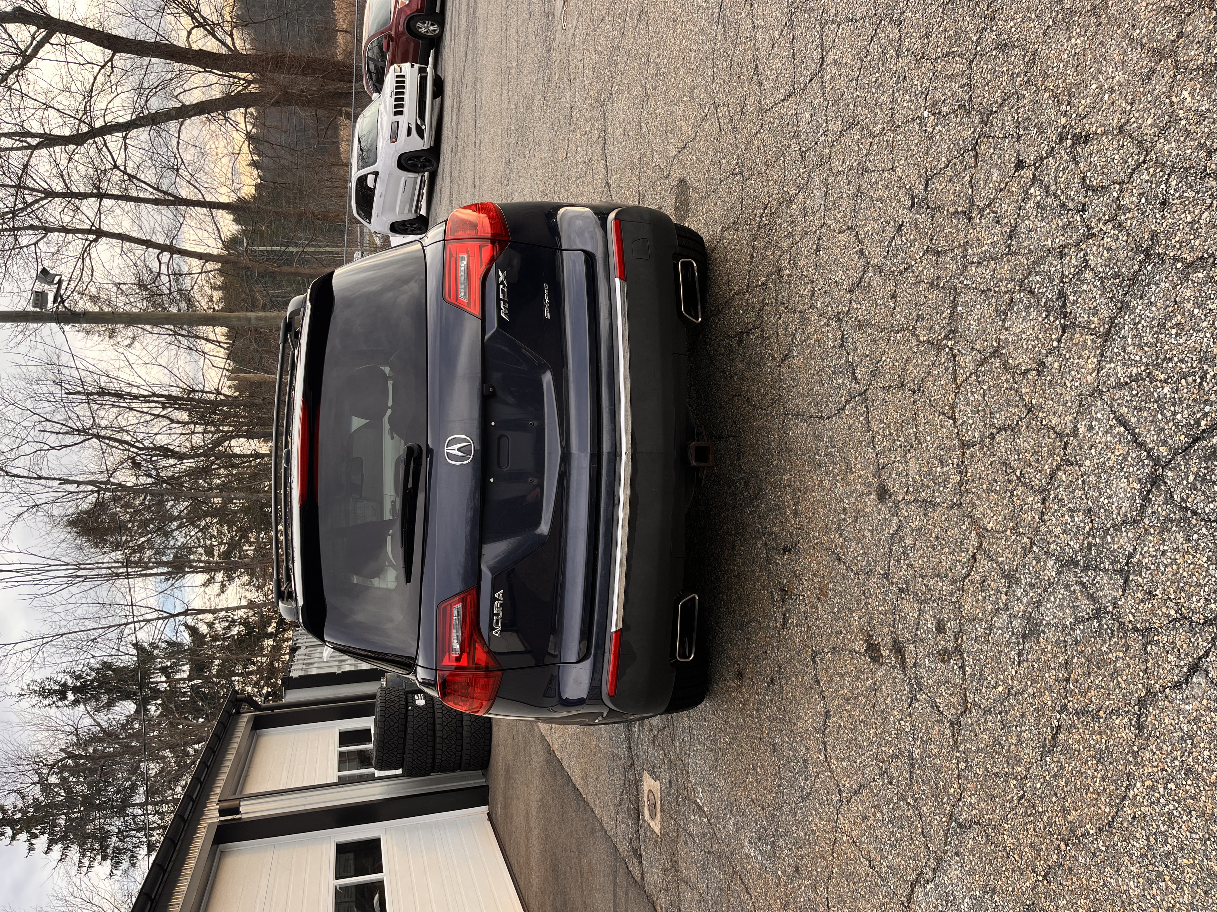 NEW ARRIVAL!! 2012 ACURA MDX SH-AWD WITH TECH PKG!! Clean carfax! Loaded with navigation, backup camera, heated seats, moonroof, third row and much much more! Timing belt and water pump service done. Not even broken in at 152k miles!! These cars run forever! Priced to sell at $7,900!!!