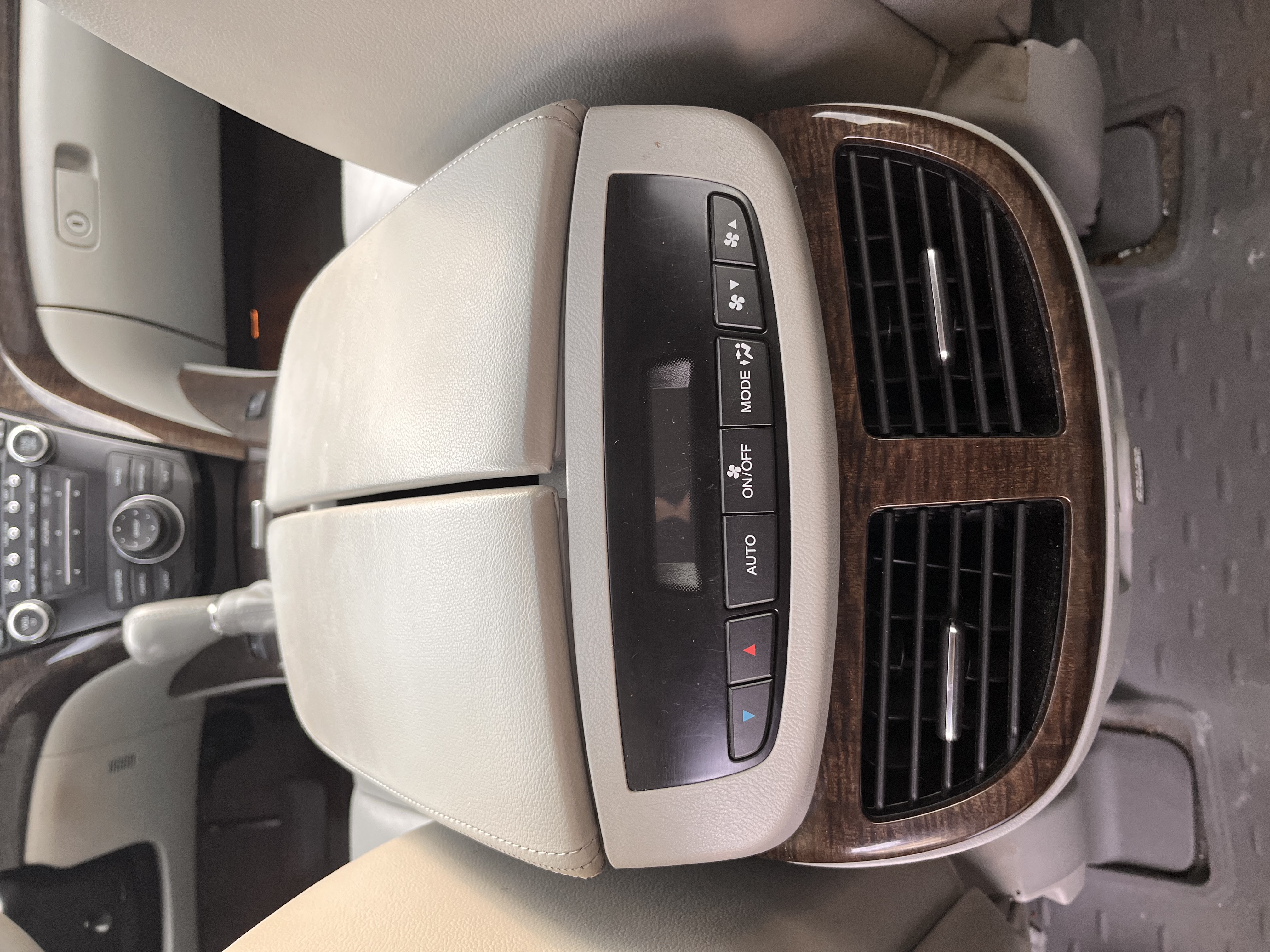 NEW ARRIVAL!! 2012 ACURA MDX SH-AWD WITH TECH PKG!! Clean carfax! Loaded with navigation, backup camera, heated seats, moonroof, third row and much much more! Timing belt and water pump service done. Not even broken in at 152k miles!! These cars run forever! Priced to sell at $7,900!!!