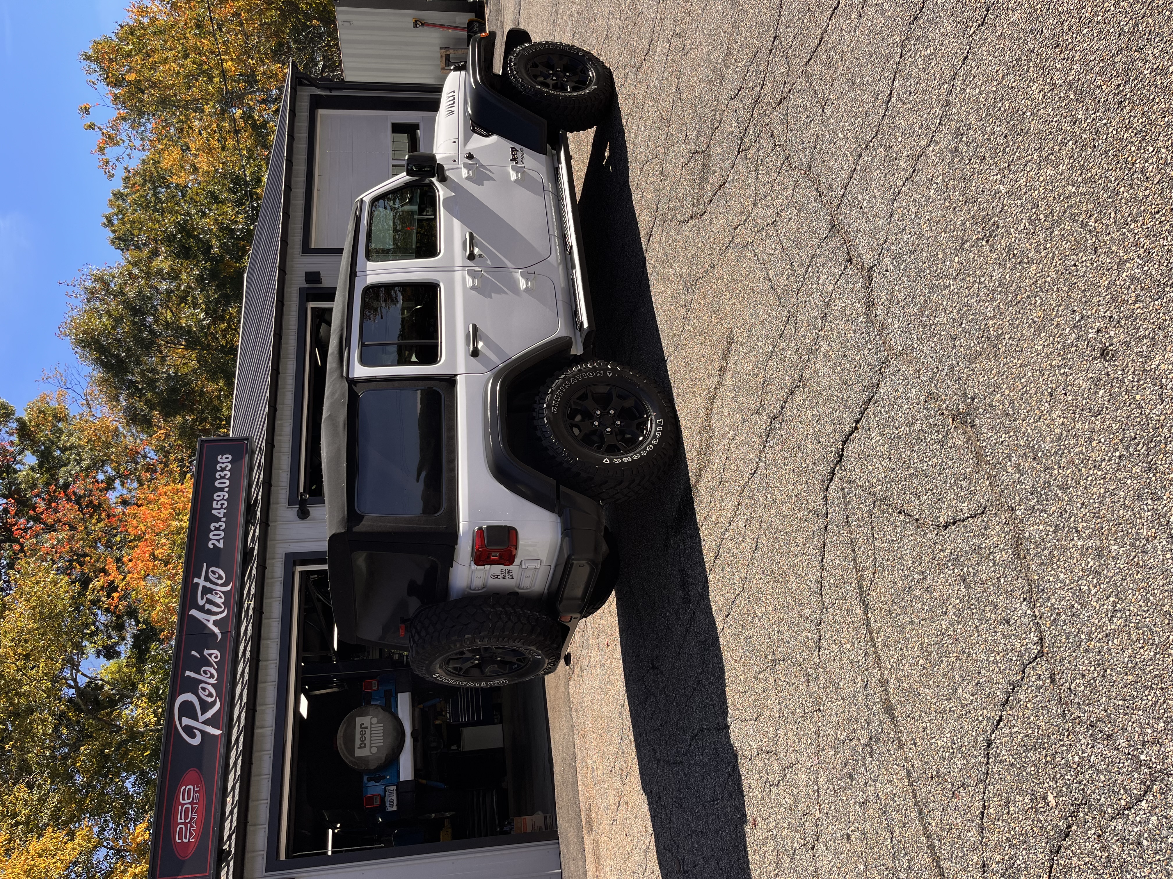NEW ARRIVAL!!! 2021 JEEP WRANGLER UNLIMITED WILLYS!!! Absolutely gorgeous!! One owner jeep! Tech package with Apple CarPlay and google android!! Safely group with blindspot and rear park assist backup camera, Bluetooth and much more! Best part ONLY 49k miles! Priced below retail at $25,900!! Won’t last!!