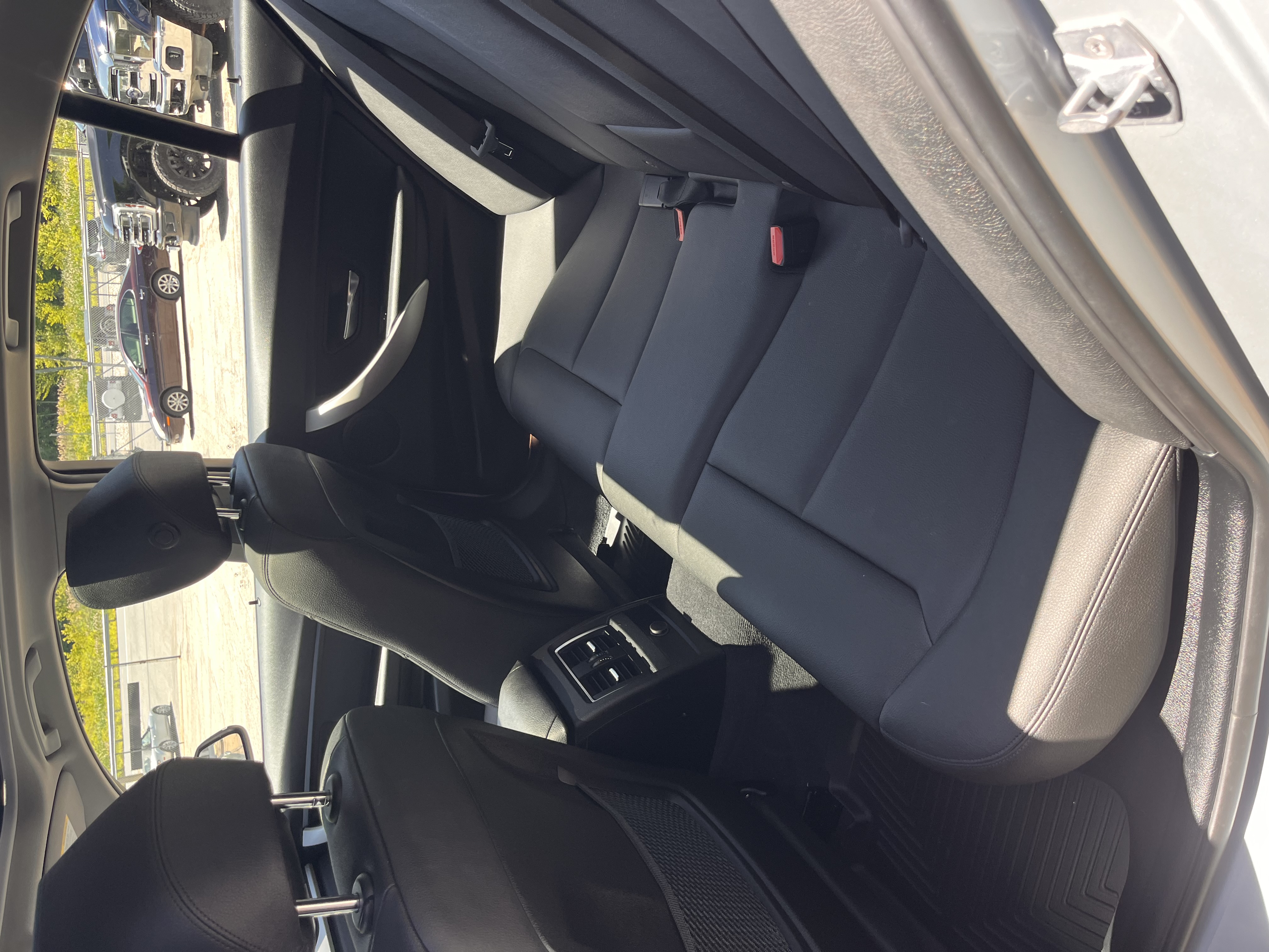 NEW ARRIVAL!!! ABSOLUTELY STUNNING 2018 BMW 320 XDRIVE!!! Clean carfax! Loaded with blind spot, heated seats, navigation, backup camera, moonroof and much much more!!! AWD!! Best part ONLY 18,000 miles! That’s right 18k miles!! Why buy new?? Priced to sell at $21,900!!