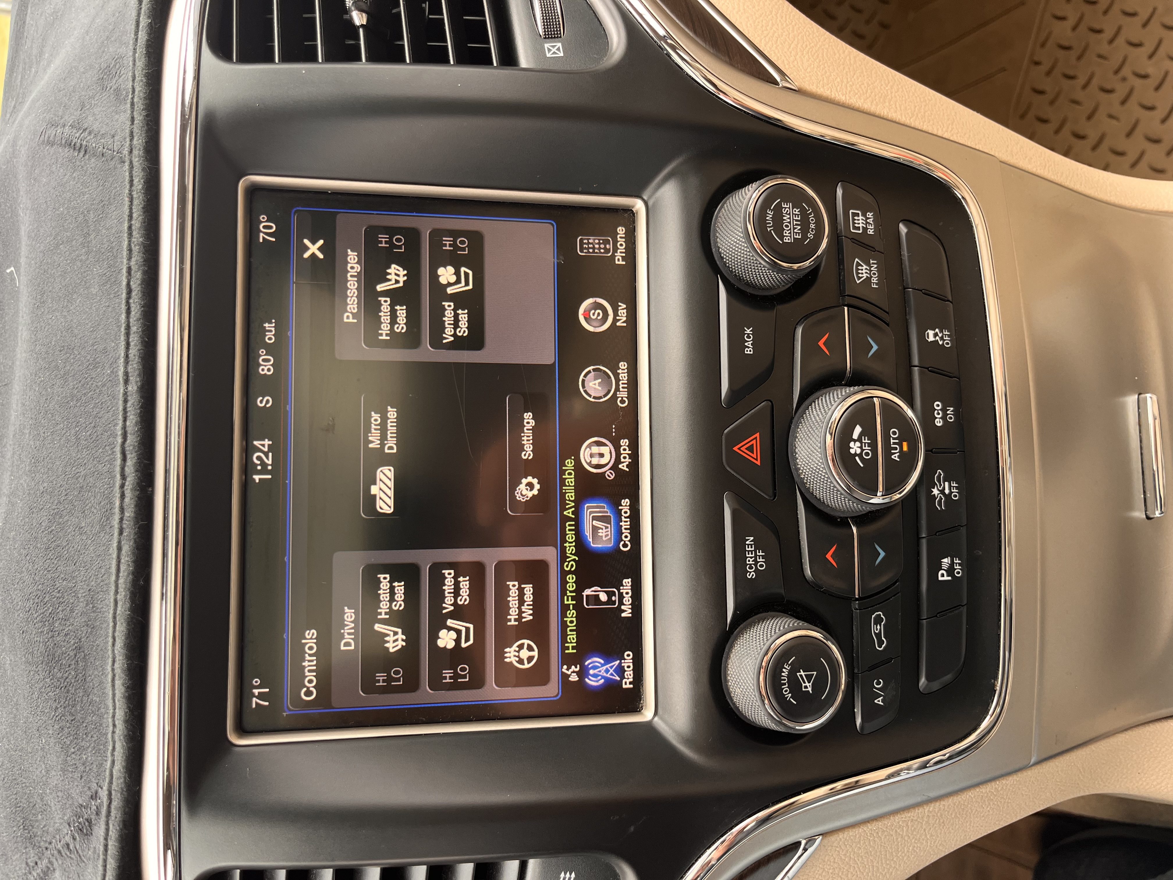 NEW ARRIVAL!! 2015 JEEP GRAND CHEROKEE OVERLAND!! Clean carfax!! Loaded with options!!! Navigation, heated front and rear seats, heated steering wheel, cooled front seats, remote start, pano roof, backup camera and much much more!! Runs and drives great! Only 130k miles!! Won’t last at only $11,400!!
