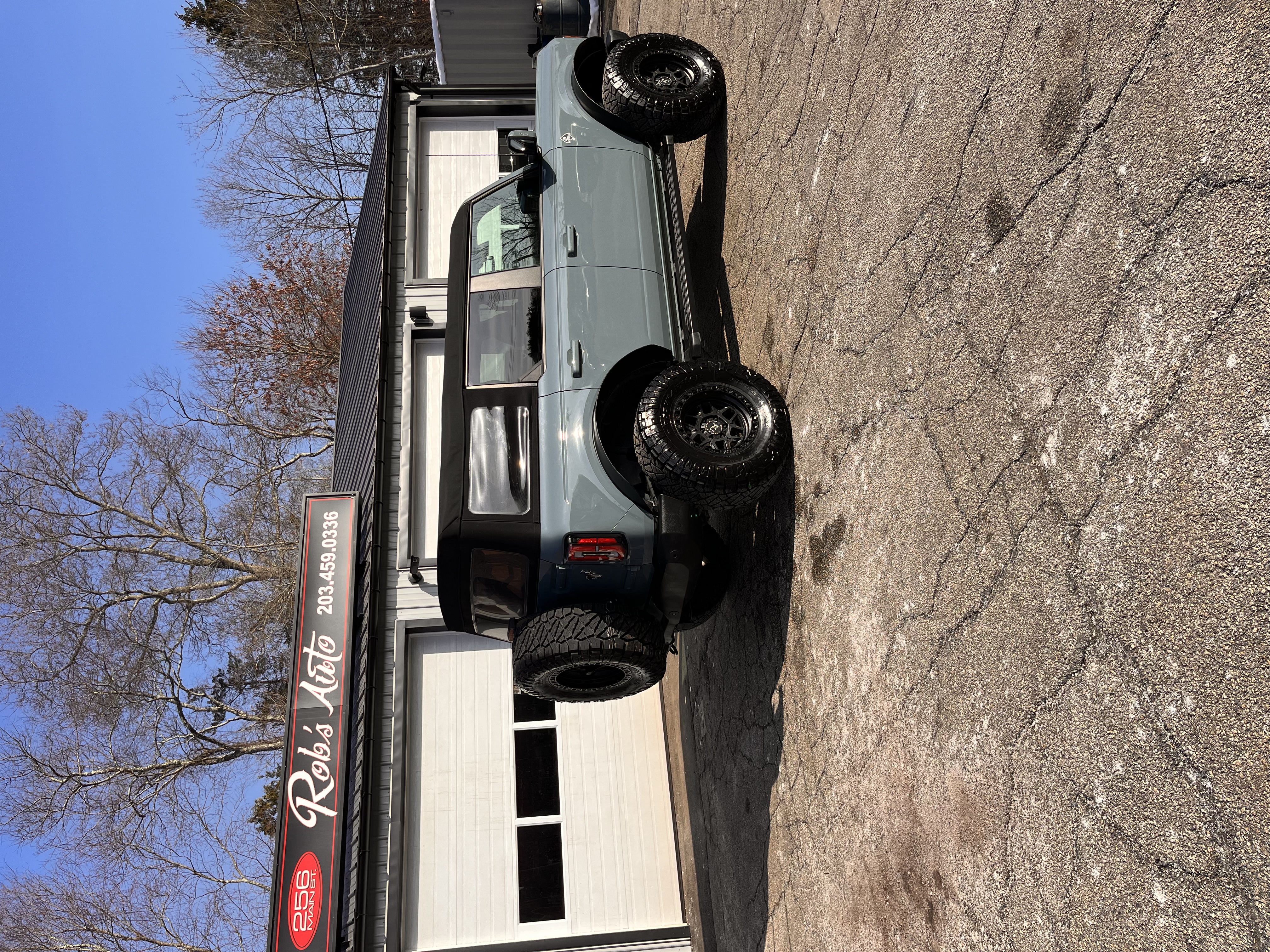 NEW ARRIVAL!!! 2022 FORD BRONCO OUTER BANKS!! 2.3l! Clean carfax! Upgraded wheels and tires! Backup camera, Apple CarPlay, remote start and much much more!! ONLY 19k miles!!! Won’t last at $37,900!!! Well below retail!!