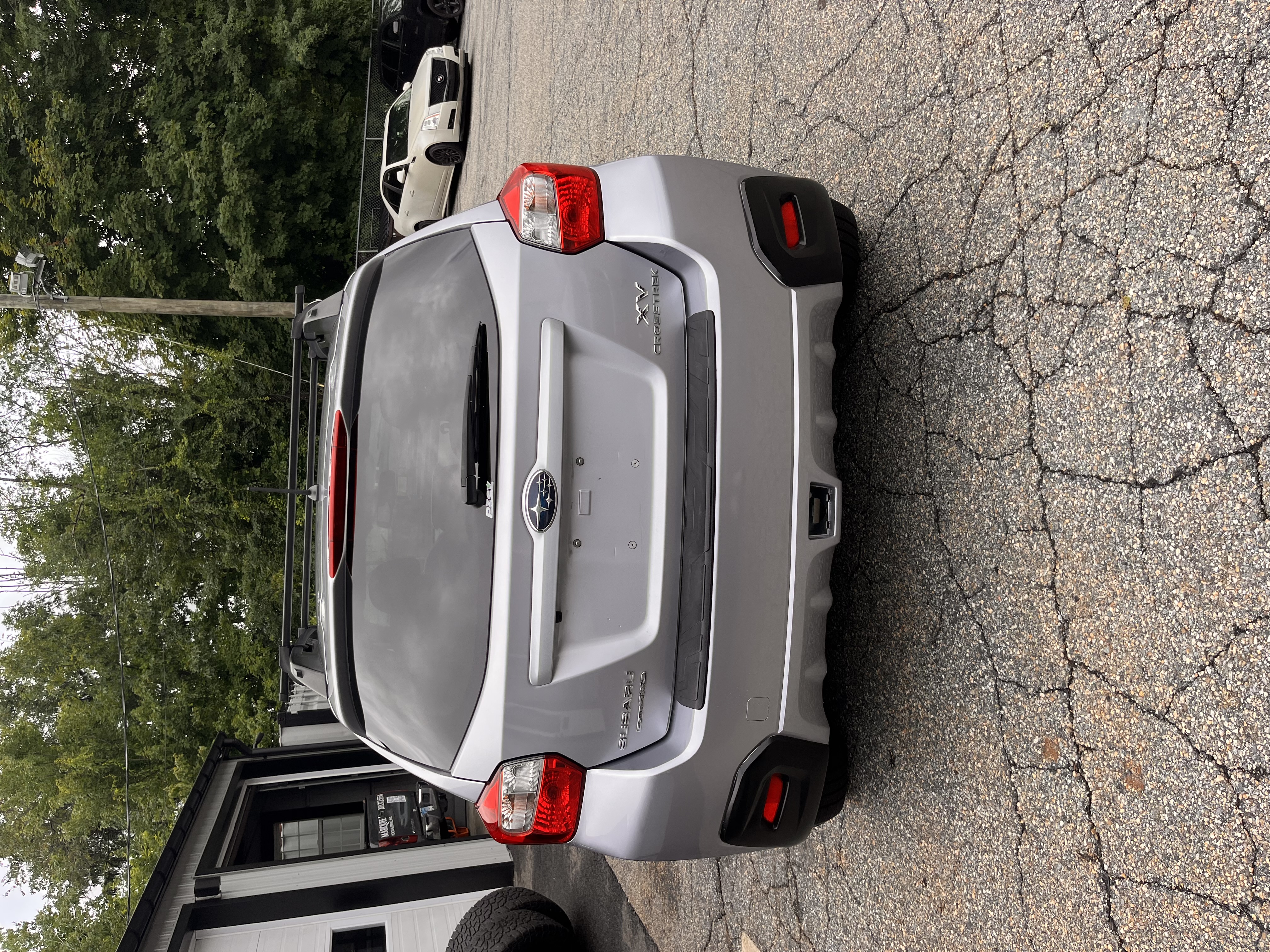 NEW ARRIVAL!! 2014 SUBARU XV CROSSTREK!!! Clean carfax!! AWD! Backup camera, heated leather seats!! GREAT ON GAS!! Perfect first car or commuter!! ONLY 129,600 miles!! These cars last! Runs and drives great!! Won’t last at ONLY $10,400!!