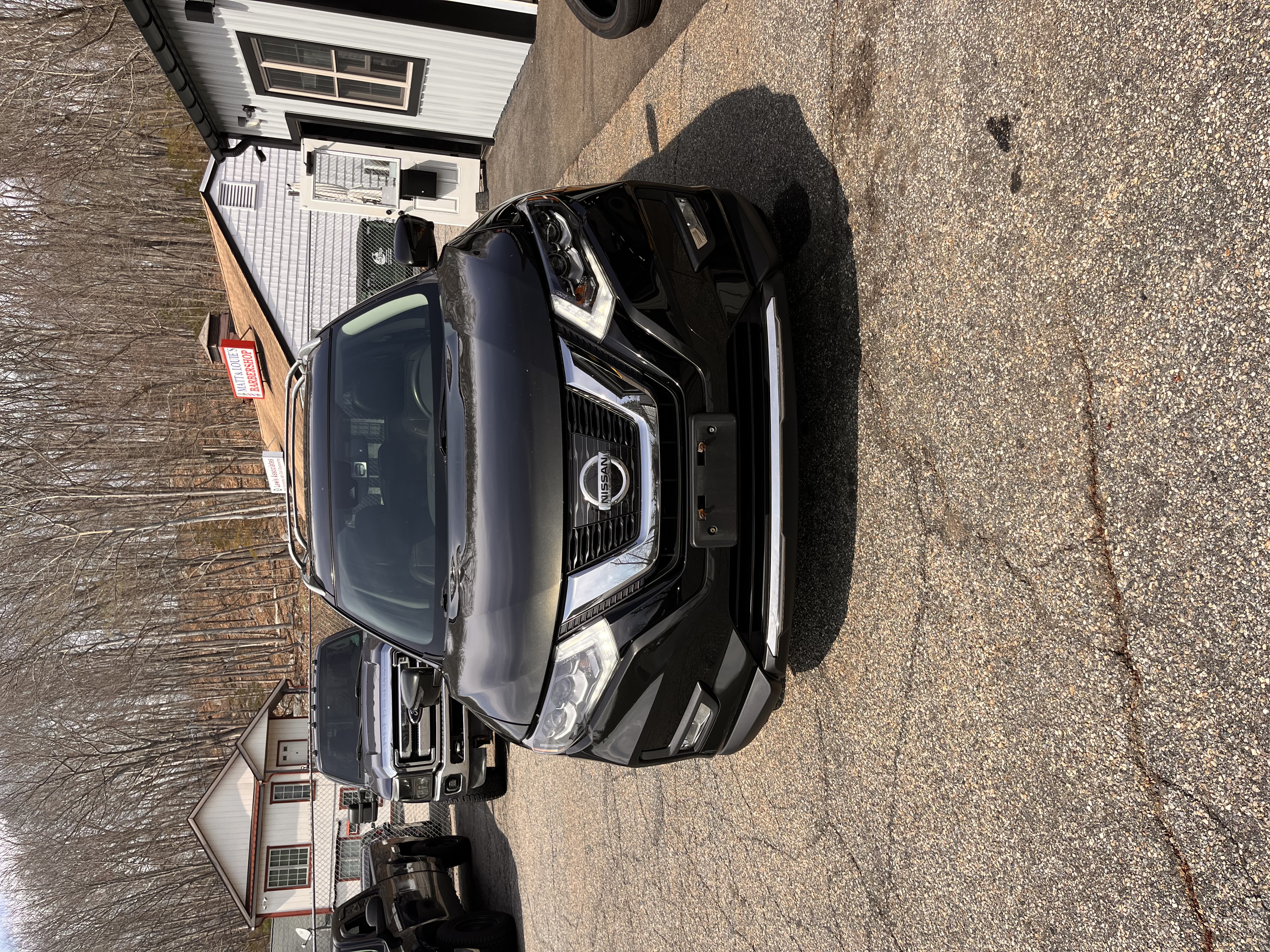 NEW ARRIVAL!! 2017 NISSAN ROGUE SL AWD!! One owner car!! Premium package!! Loaded!! Navigation, heated seats, heated steering wheel, backup camera, Bose stereo, remote start and much much more!! 105k miles!! Runs and drives great!! Won’t last at ONLY 11,900!!!