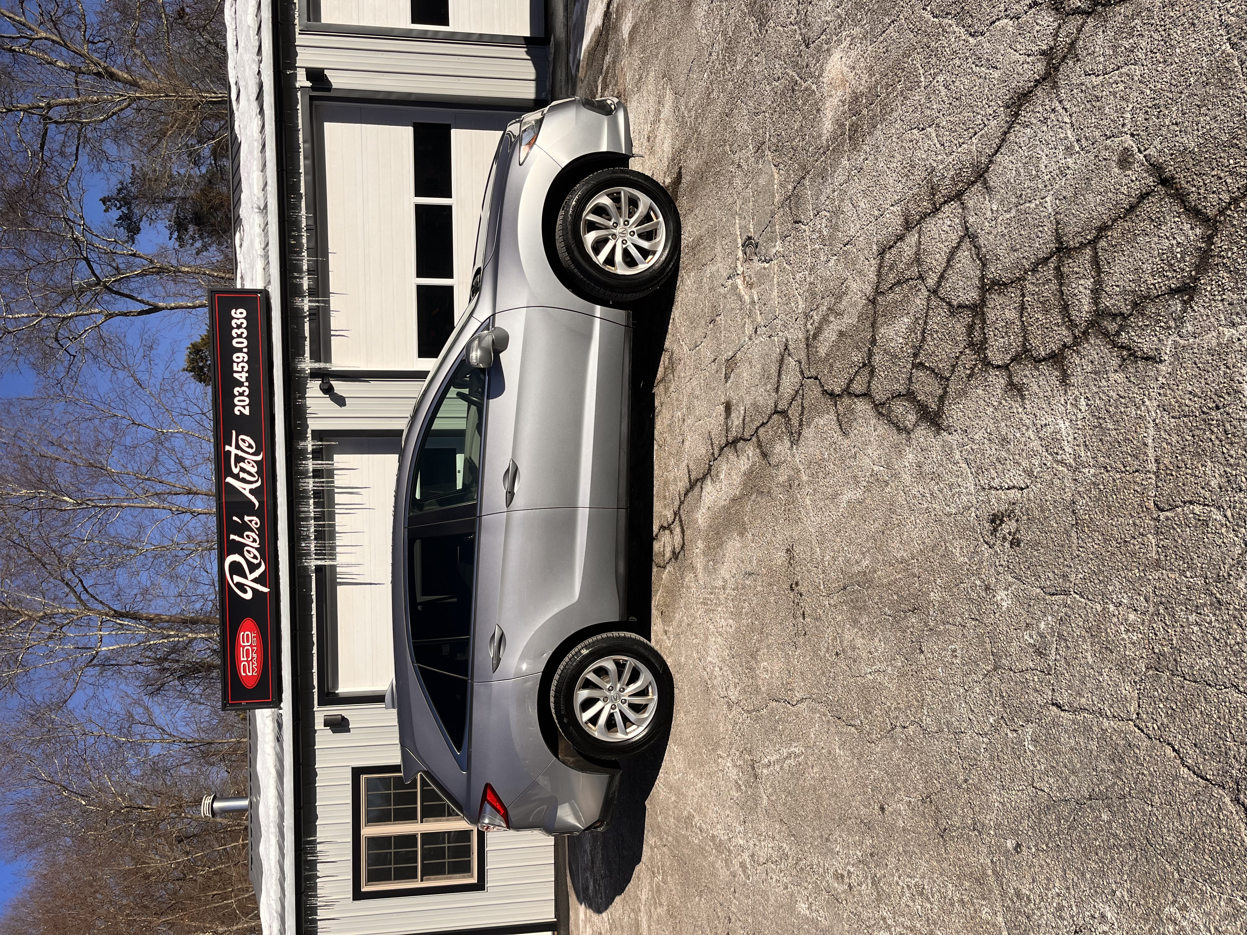 NEW ARRIVAL!!! 2018 ACURA RDX AWD!! One owner car! Clean carfax!! Heated leather seats, backup camera, moonroof, Bluetooth and much much more! One of the most dependable SUV on the road! ONLY 71,800 miles!! Priced thousands under retail at $16,900!! Won’t last!!