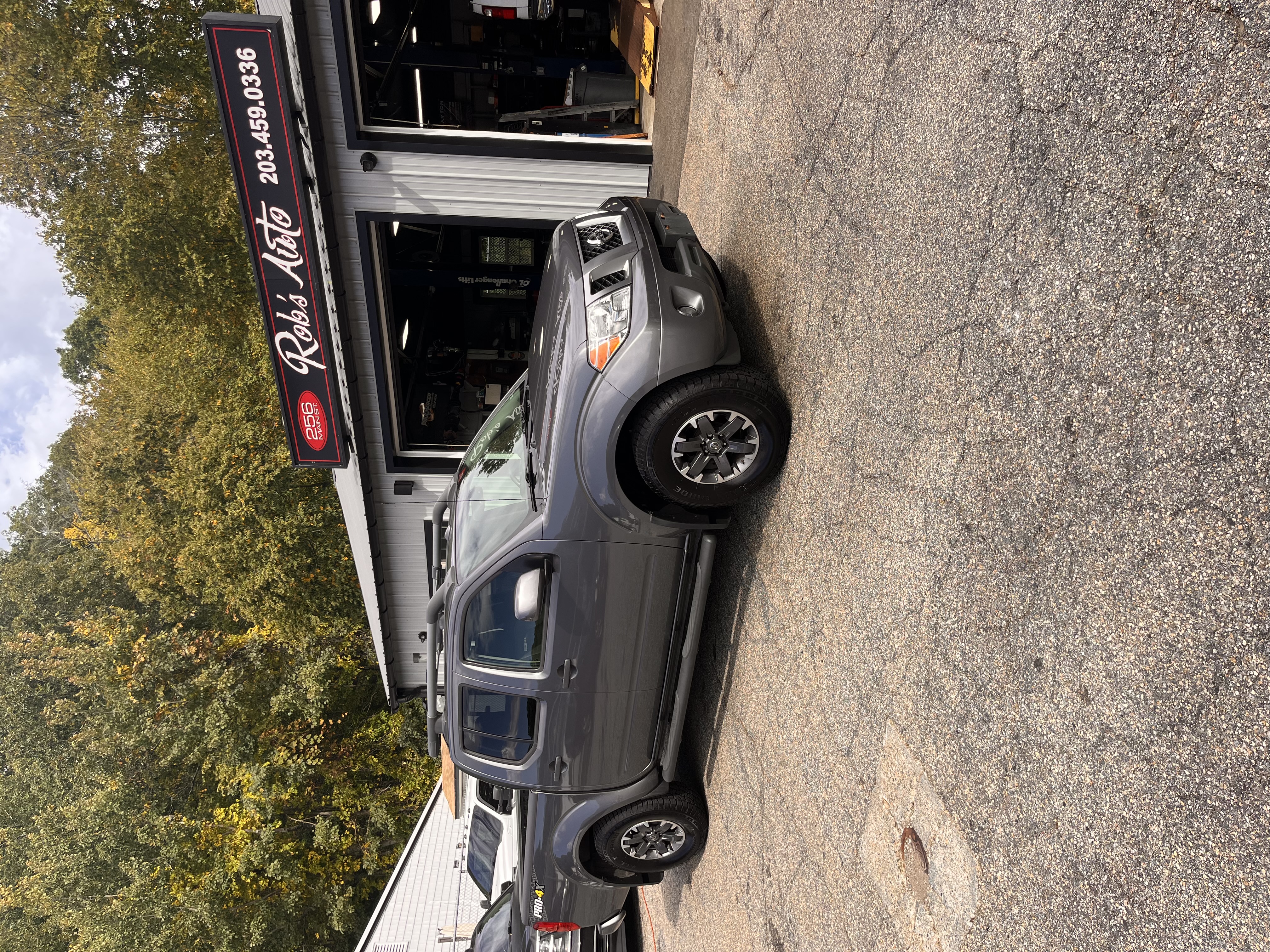NEW ARRIVAL!! 2018 NISSAN FRONTIER PRO-4X!! Immaculate one owner clean carfax pickup!! Only 74k miles!! Loaded with heated leather seats, navigation, backup camera, tow package and much more!! All service records!! Definitely won’t last at ONLY $21,900!!