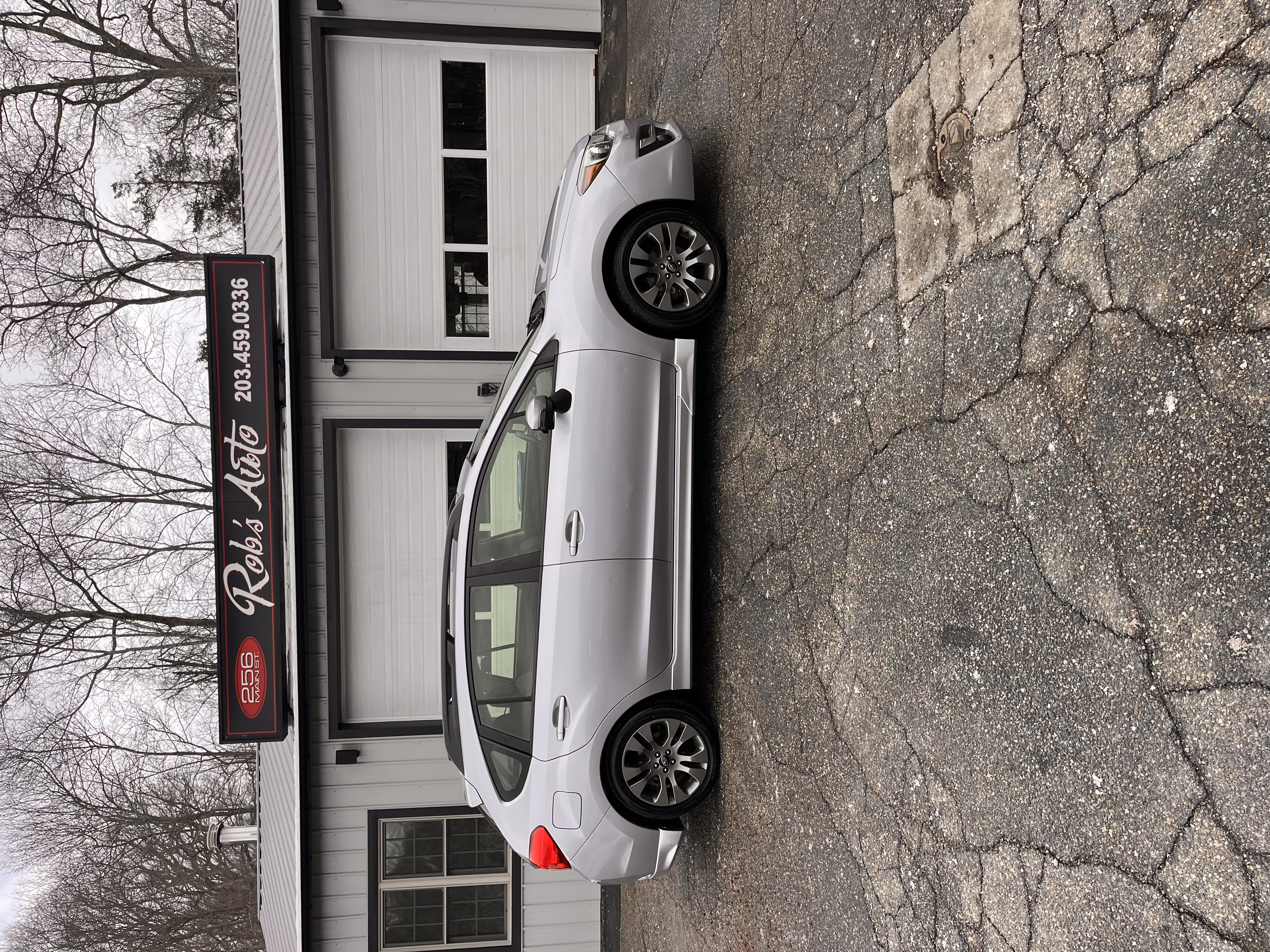 NEW ARRIVAL!!! 2016 SUBARU IMPREZA 2.0l SPORT LIMITED!! AWD!! Loaded with leather heated seats, moonroof, backup camera, Bluetooth and much more!! Best part ONLY 33k miles!! Just fully serviced !!!  Brand new tires!! Car needs nothing!! Great buy at ONLY $14,900!!!