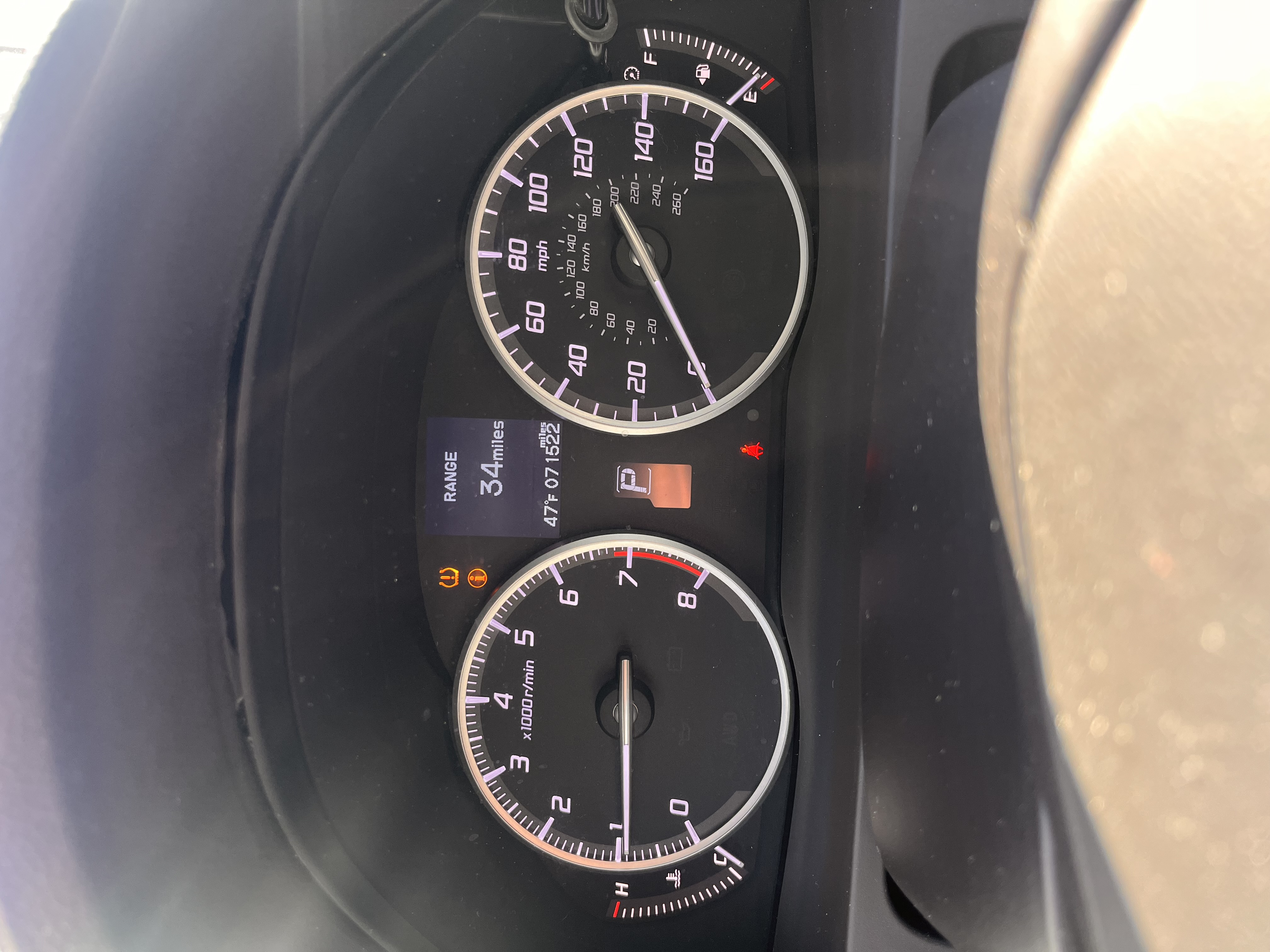 NEW ARRIVAL!!! 2018 ACURA RDX AWD!! One owner car! Clean carfax!! Heated leather seats, backup camera, moonroof, Bluetooth and much much more! One of the most dependable SUV on the road! ONLY 71,800 miles!! Priced thousands under retail at $16,900!! Won’t last!!