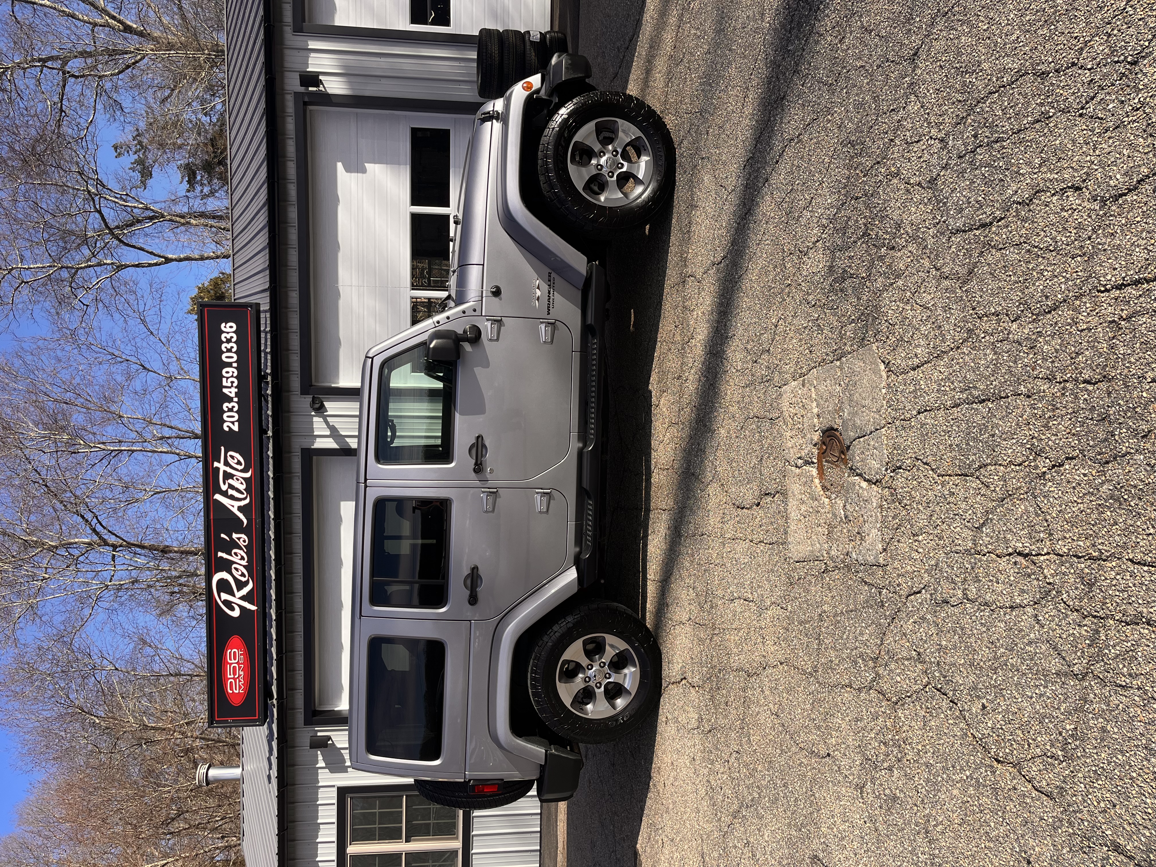 NEW ARRIVAL!!! 2017 JEEP WRANGLER UNLIMITED SAHARA!!! Clean carfax! As clean as you will find! ONLY 62,500 miles!! All the right options! Color match hard top with headliner for a quieter ride!!! Definitely won’t last at $22,900!!!