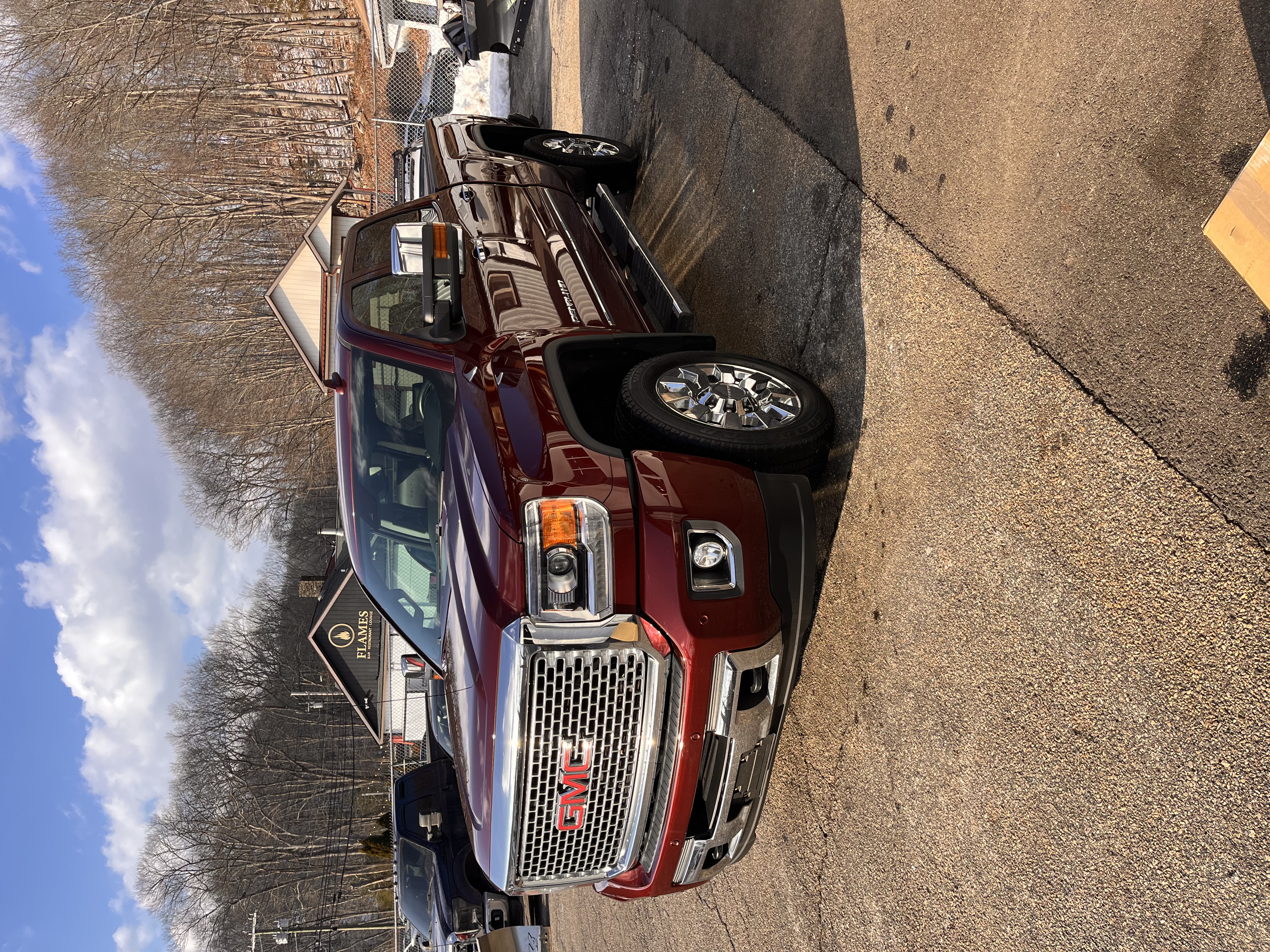 NEW ARRIVAL!! 2016 GMC 2500HD DENALI! 1 owner truck! 6.0 gas!! Loaded with heated and cooled leather seats, navigation, backup camera, Bose stereo , remote start, and all the safety features!! ONLY 49k miles!! Priced thousands under retail at $37,900!! Won’t last!