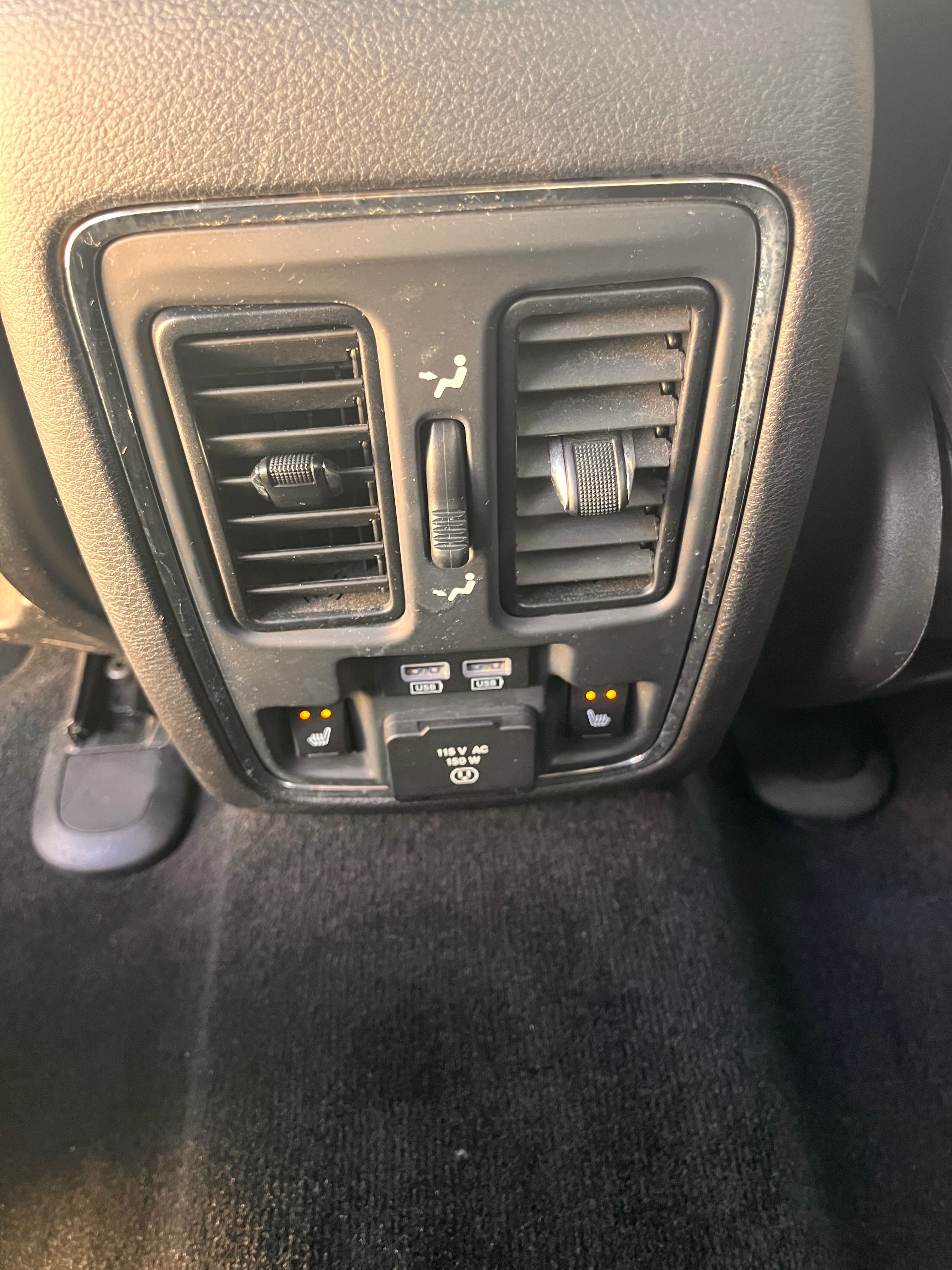 NEW ARRIVAL!!! 2014 JEEP GRAND CHEROKEE LIMITED!!! Absolutely spotless. ONLY 46k miles! Runs and drives like new. Loaded with 20” wheels, navigation, backup camera, heated front and rear seats, heated steering wheel, remote start, moonroof and much much more!! Hurry!! Won’t last at only $16,900!!