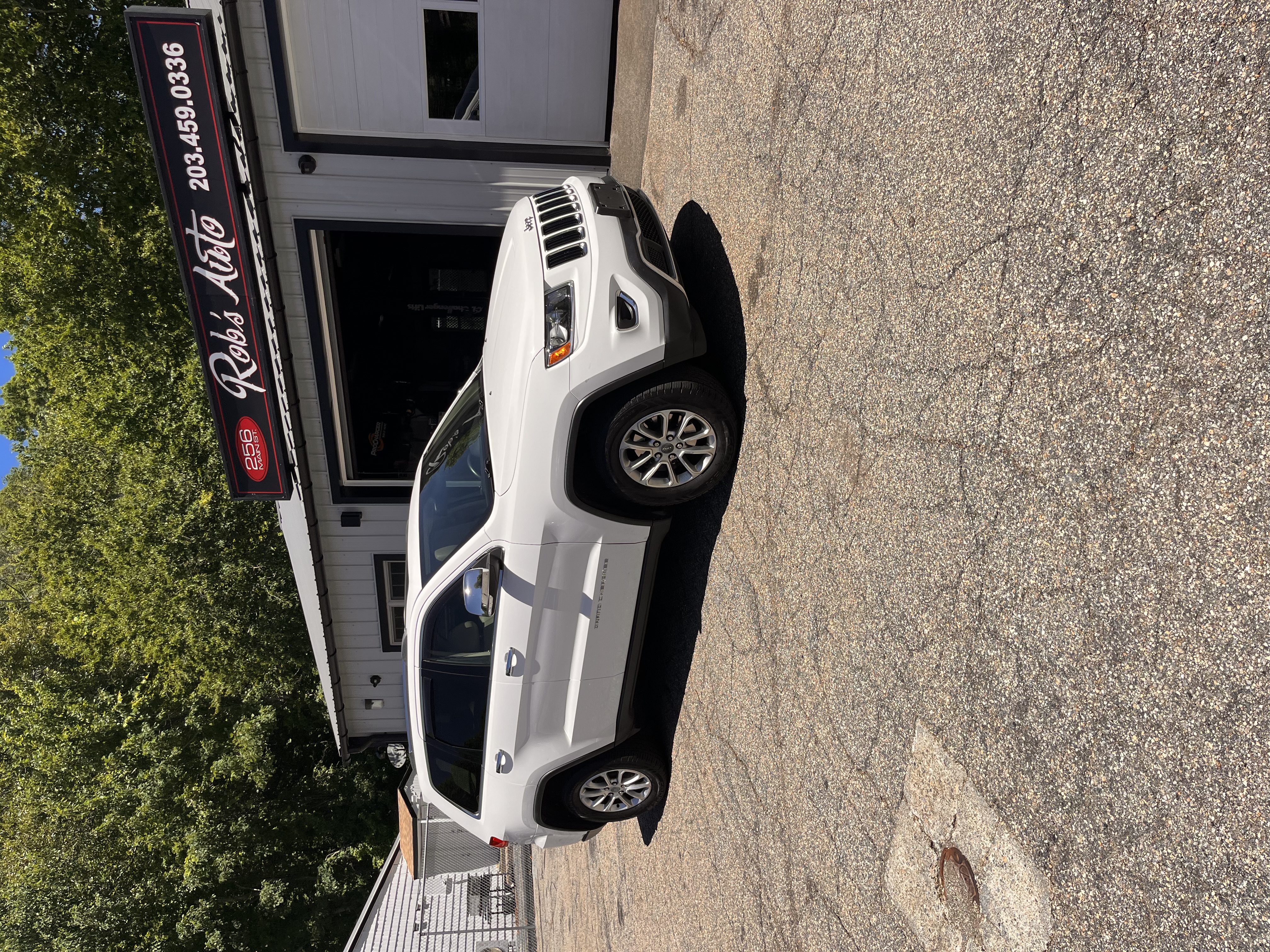 NEW ARRIVAL!!! 2014 JEEP GRAND CHEROKEE LIMITED!! Only 116k miles!! Loaded with navigation, remote start, heated front and rear seats, heated steering wheel, Bluetooth, backup camera and much much more!! Won’t last at ONLY $9,900!!!