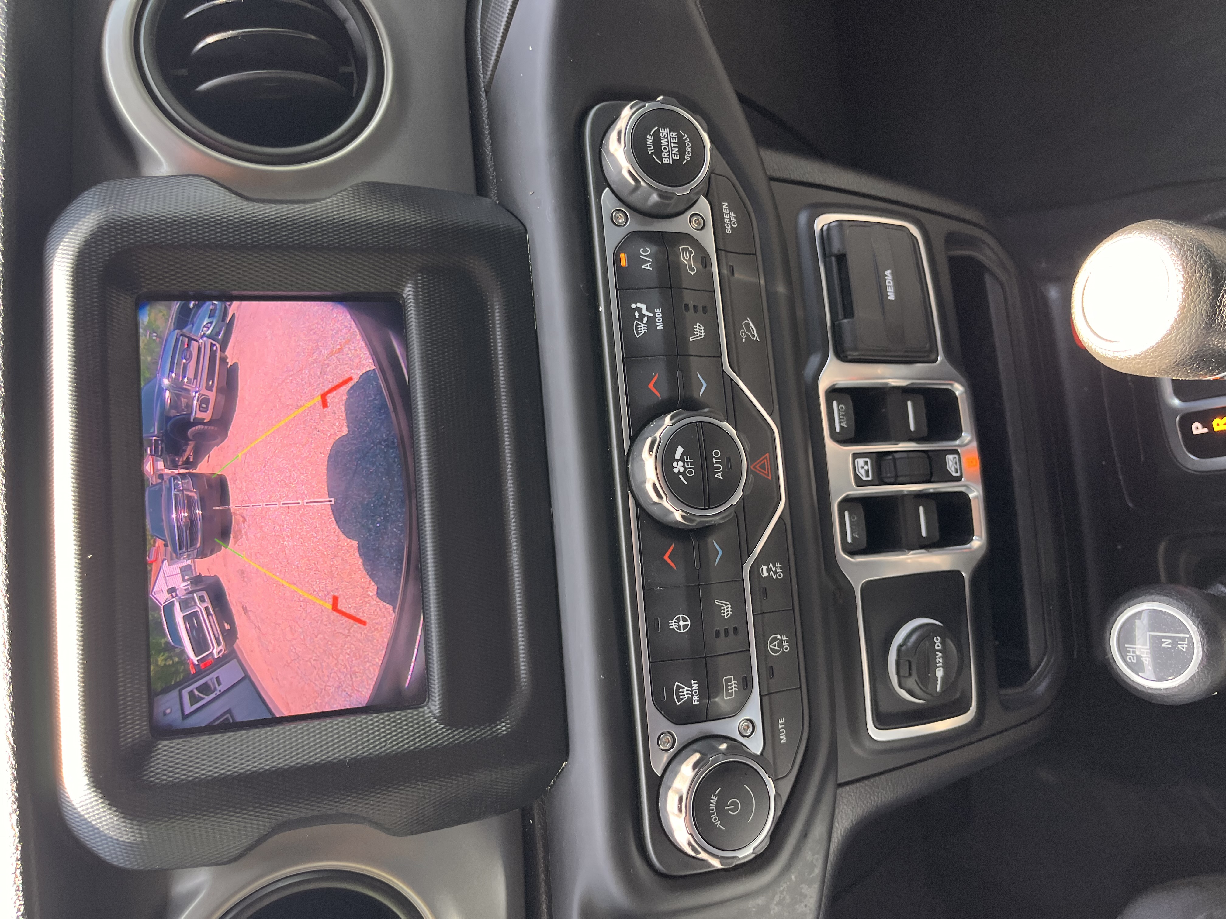 NEW ARRIVAL!! 2018 JEEP WRANGLER UNLIMITED SPORT S!!! Clean carfax!! All the right options!! Remote start, Apple CarPlay, heated seats, heated steering wheel, backup camera, factory hardtop headliner and much more!! Runs and drives great!! 108k miles!! Won’t last at $17,900!!!