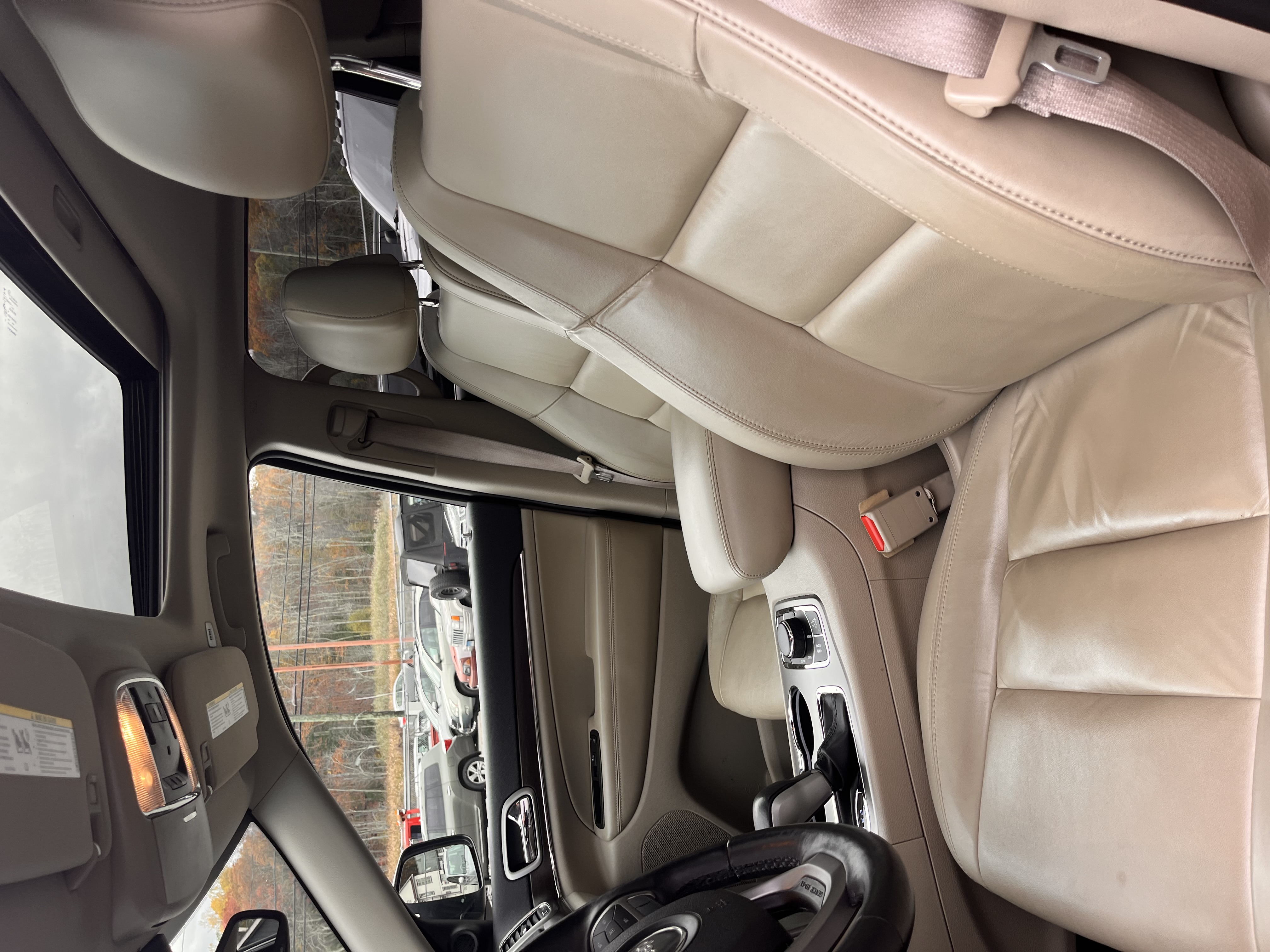 NEW ARRIVAL!! 2018 JEEP GRAND CHEROKEE LIMITED!! Clean carfax! Loaded with navigation, backup camera, heated front and rear seats, heated steering wheel, moonroof and much much more!! ONLY 75k miles! Won’t last at $18,900 won’t find a cleaner one!!