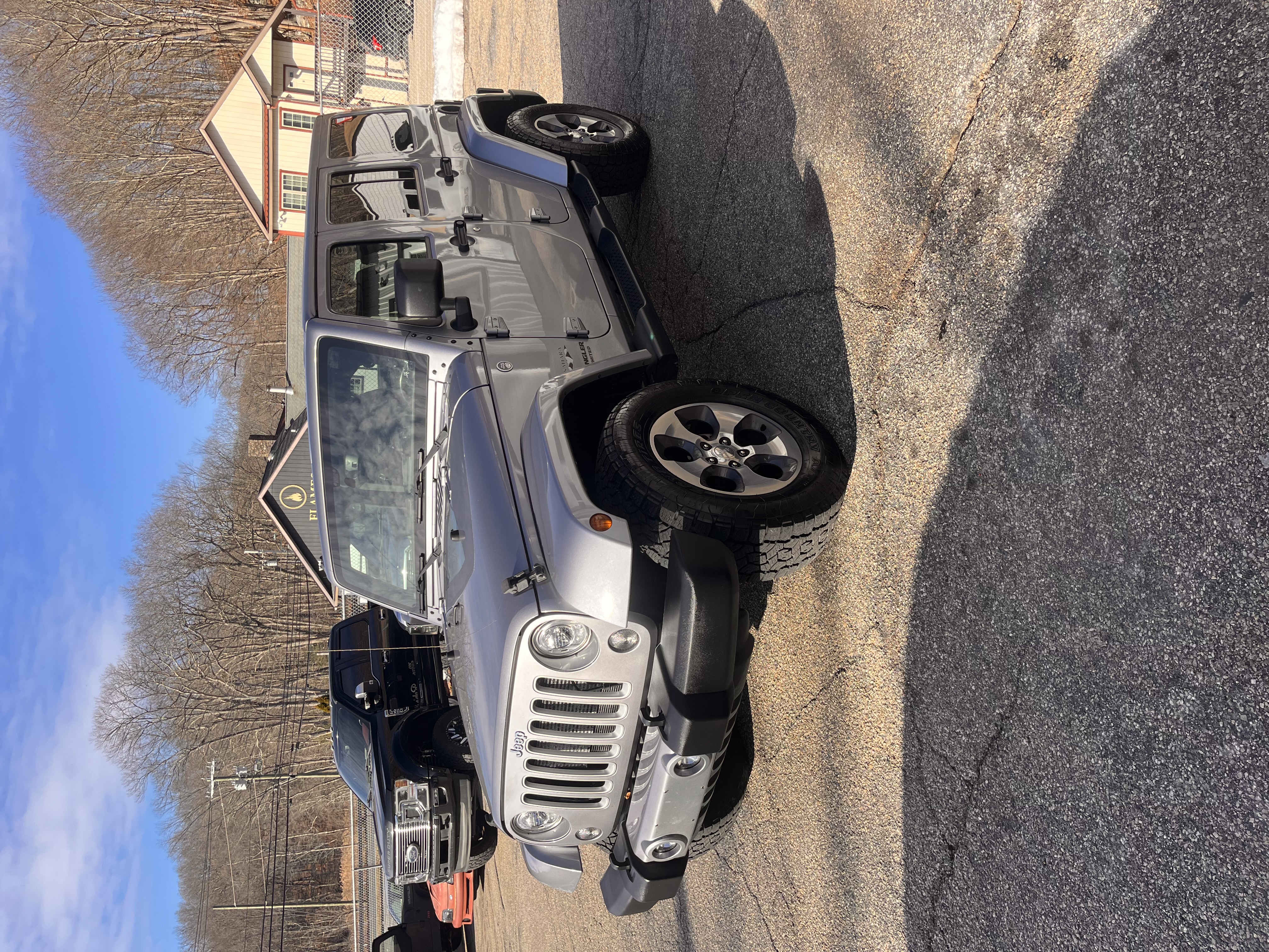 NEW ARRIVAL!!! 2017 JEEP WRANGLER UNLIMITED SAHARA!!! Clean carfax! As clean as you will find! ONLY 62,500 miles!! All the right options! Color match hard top with headliner for a quieter ride!!! Definitely won’t last at $22,900!!!