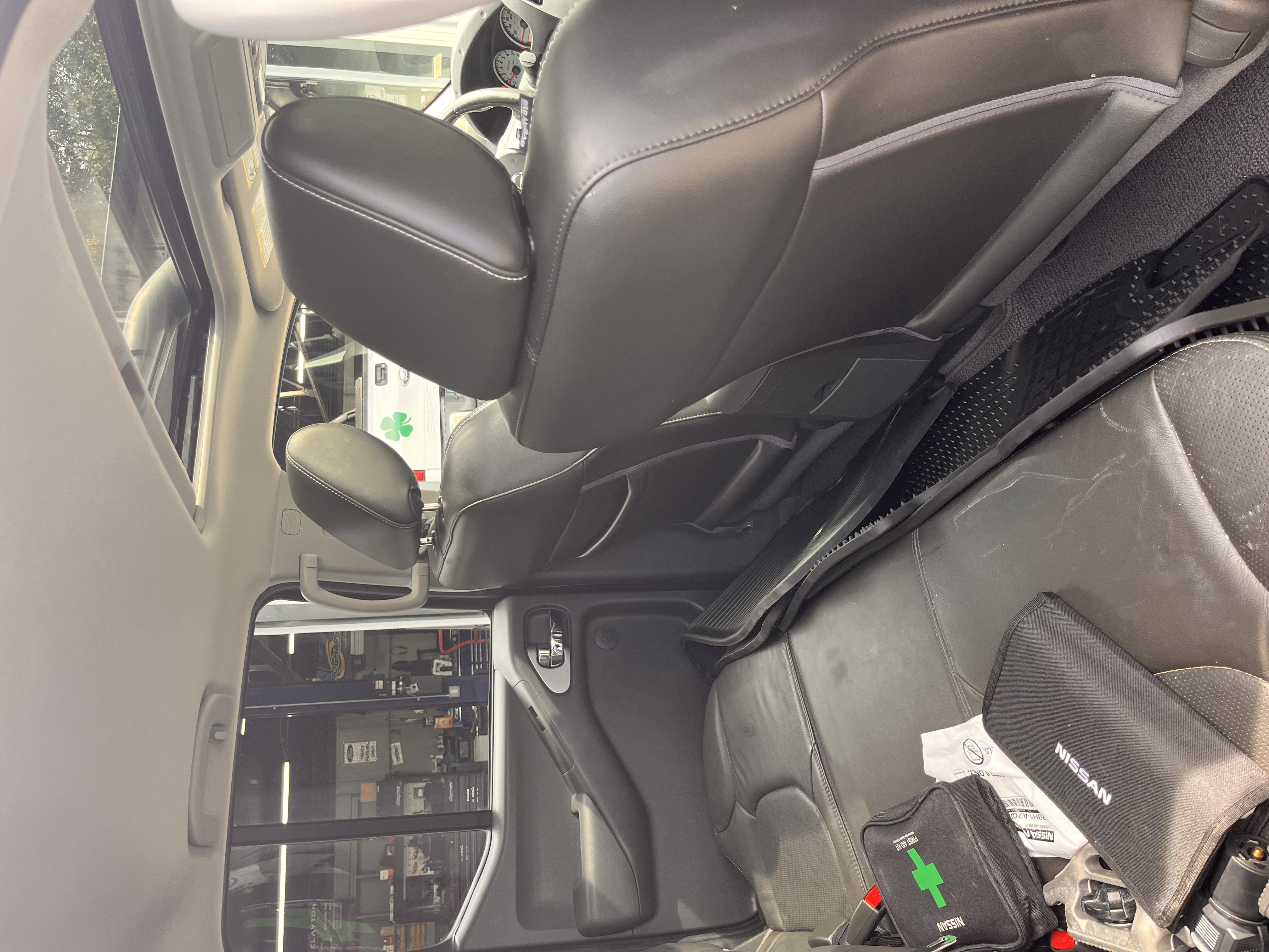 NEW ARRIVAL!! 2018 NISSAN FRONTIER PRO-4X!! Immaculate one owner clean carfax pickup!! Only 74k miles!! Loaded with heated leather seats, navigation, backup camera, tow package and much more!! All service records!! Definitely won’t last at ONLY $21,900!!