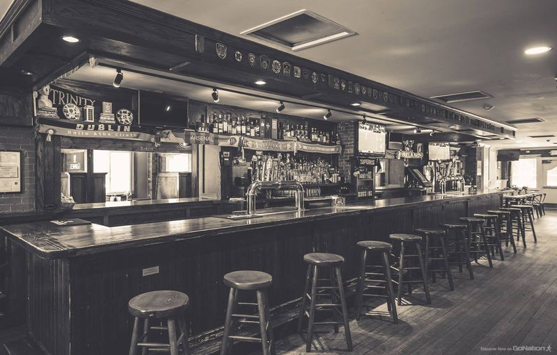 Bar photo 2